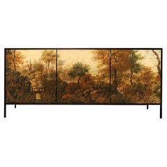 Credenza Paisaje de Morgan Clayhall con arte mixto en las puertas Hecho a mano