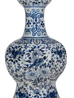 Paire de petites lampes de table de style Delft, bleues et blanches, du XVIIIe siècle