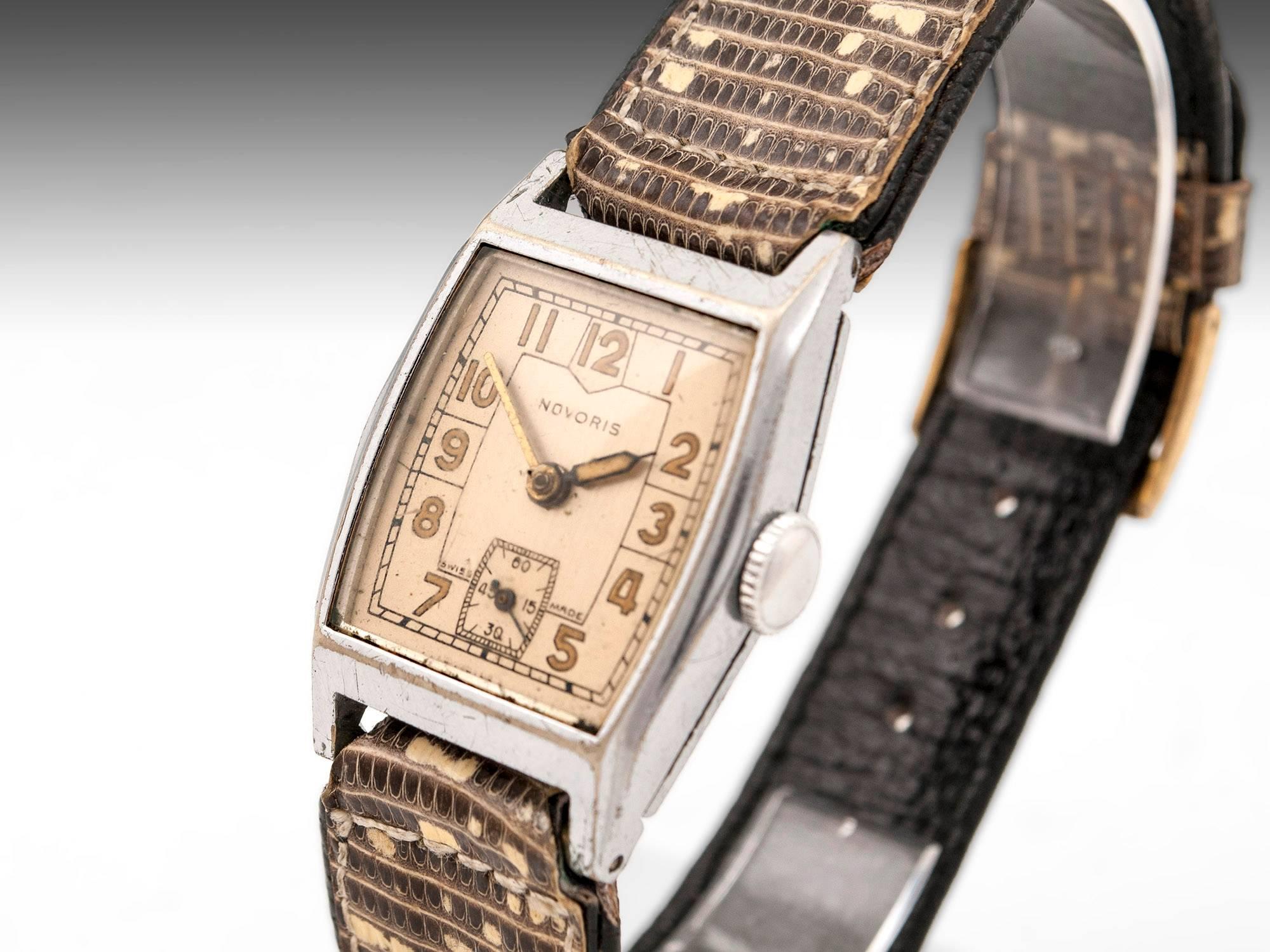 Art Deco Novoris mens wristwatch finished in nickel chrome with four jewel hand-winding movement. Mechanism Serial number 