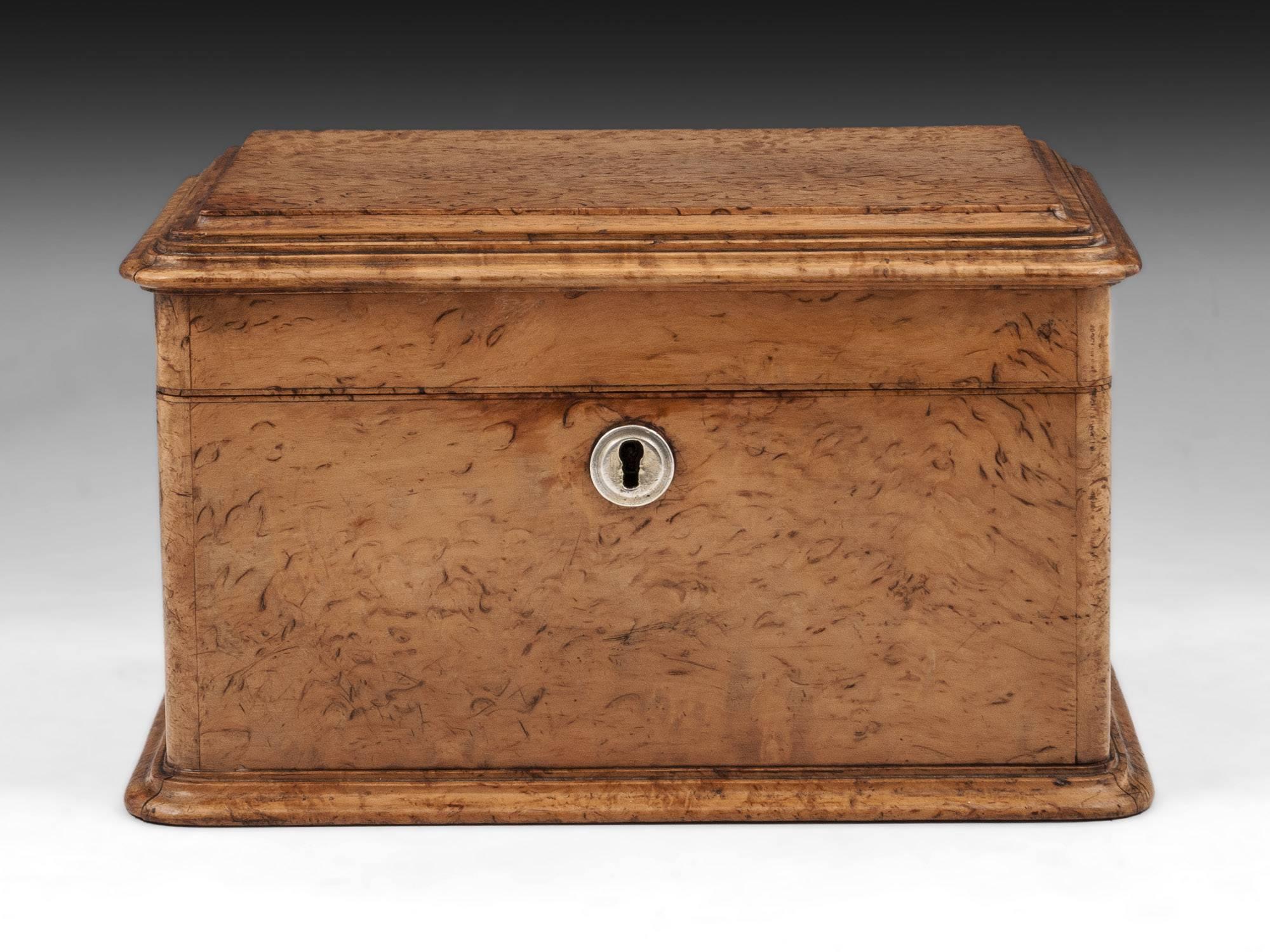 antique velvet jewelry box
