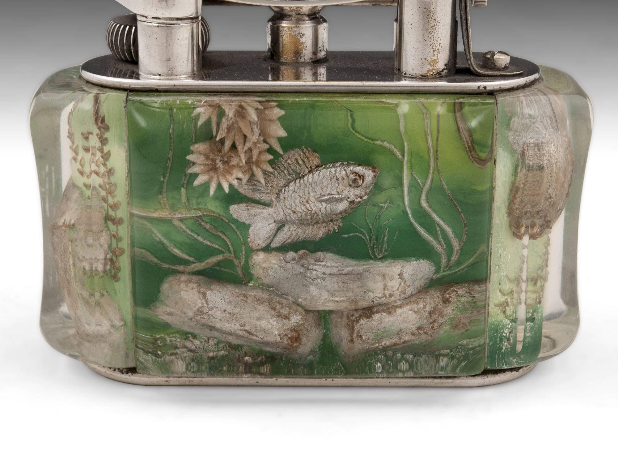 Other Alfred Dunhill Half-Giant Aquarium Lucite Table Lighter, 20th Century