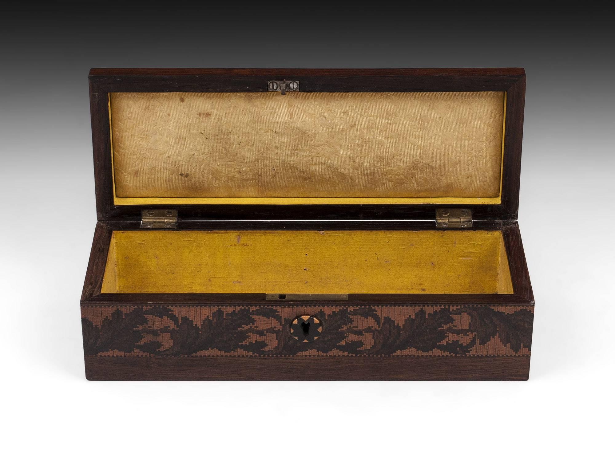 Tunbridge Ware Antique Glove Box with Floral Band, 19th Century In Good Condition In Northampton, United Kingdom