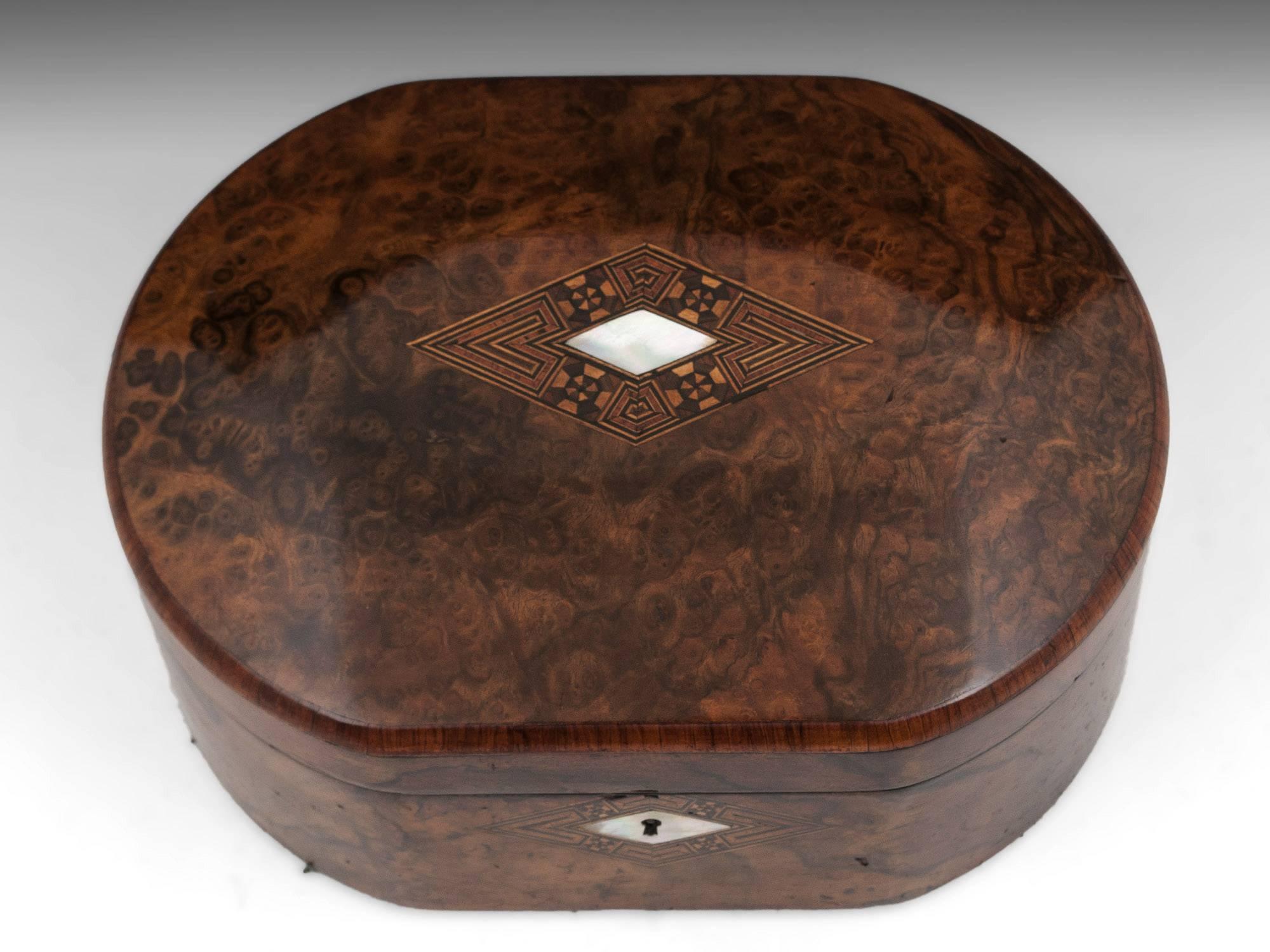 British Antique Figured Walnut Oval Jewelry Box, 19th Century