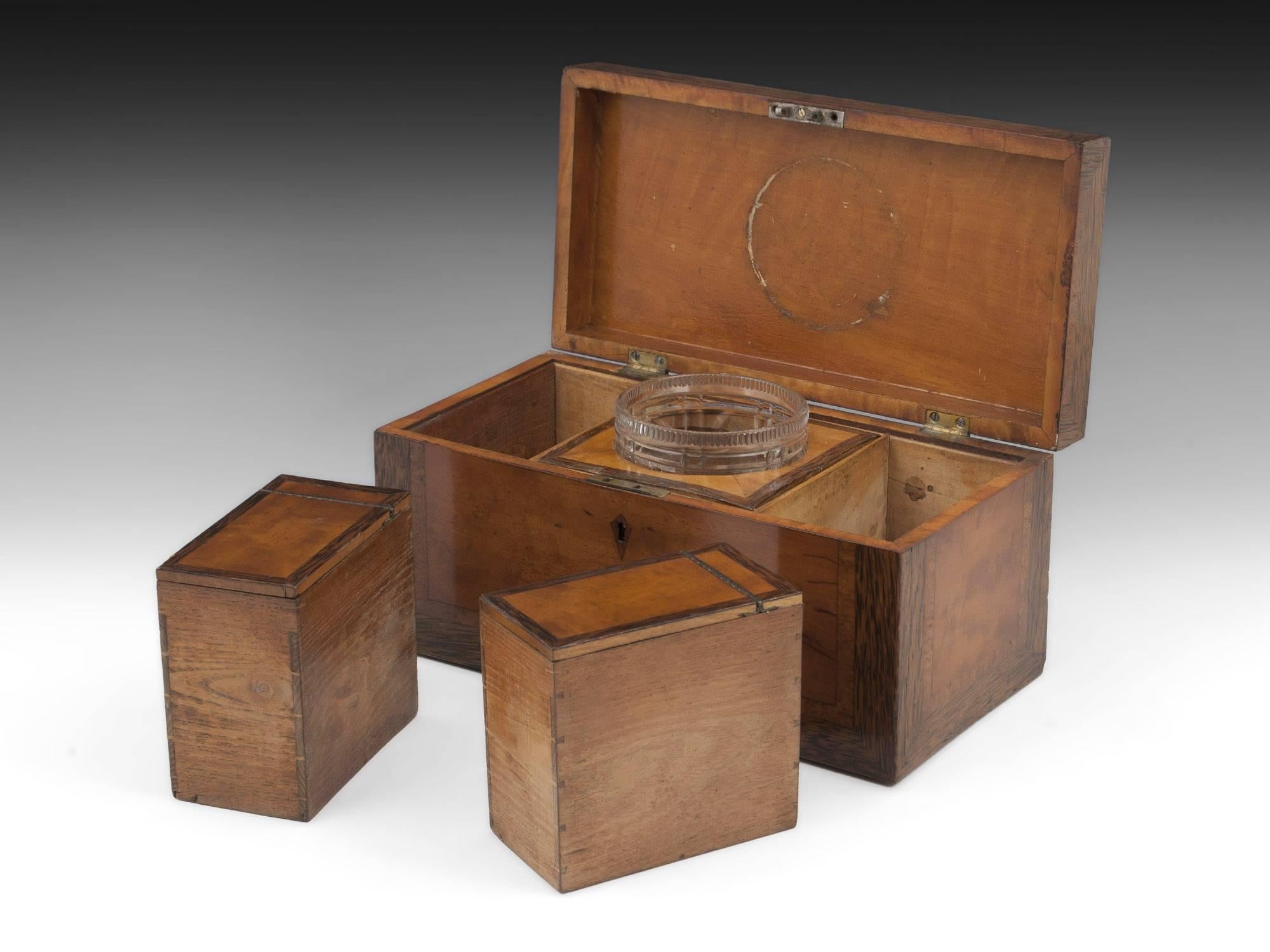 British Georgian Satinwood Tea Chest with Glass Tea Caddy Bowl, 19th Century For Sale