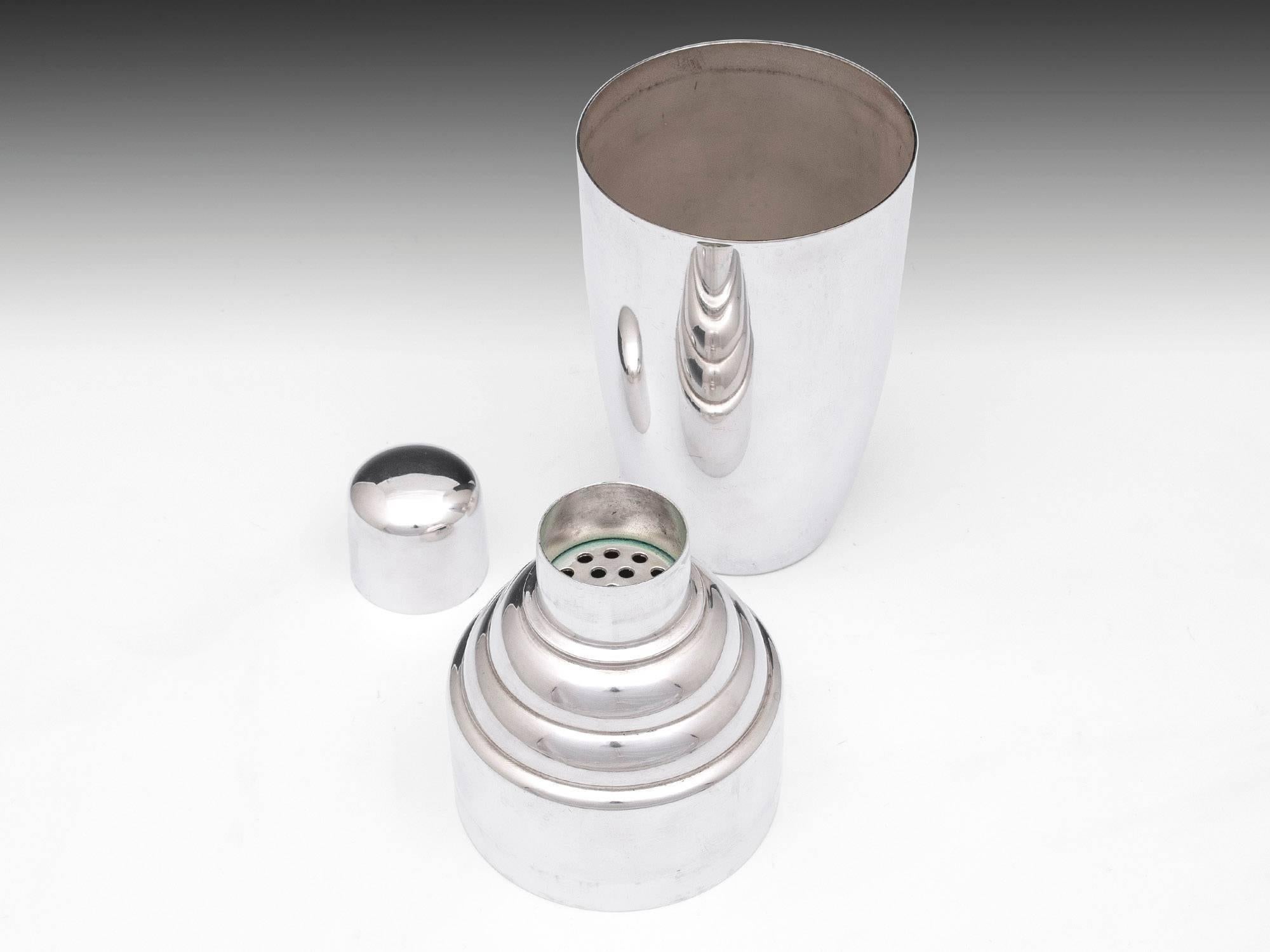 Art Deco Silver Plate Cocktail Shaker In Good Condition In Northampton, United Kingdom