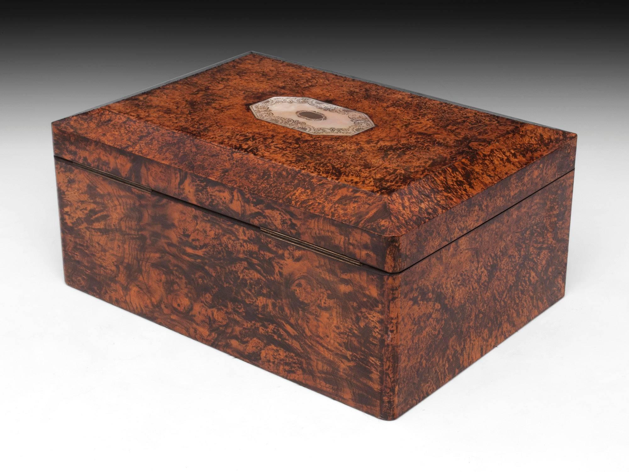 19th Century Palais Royal Box In Excellent Condition In Northampton, United Kingdom
