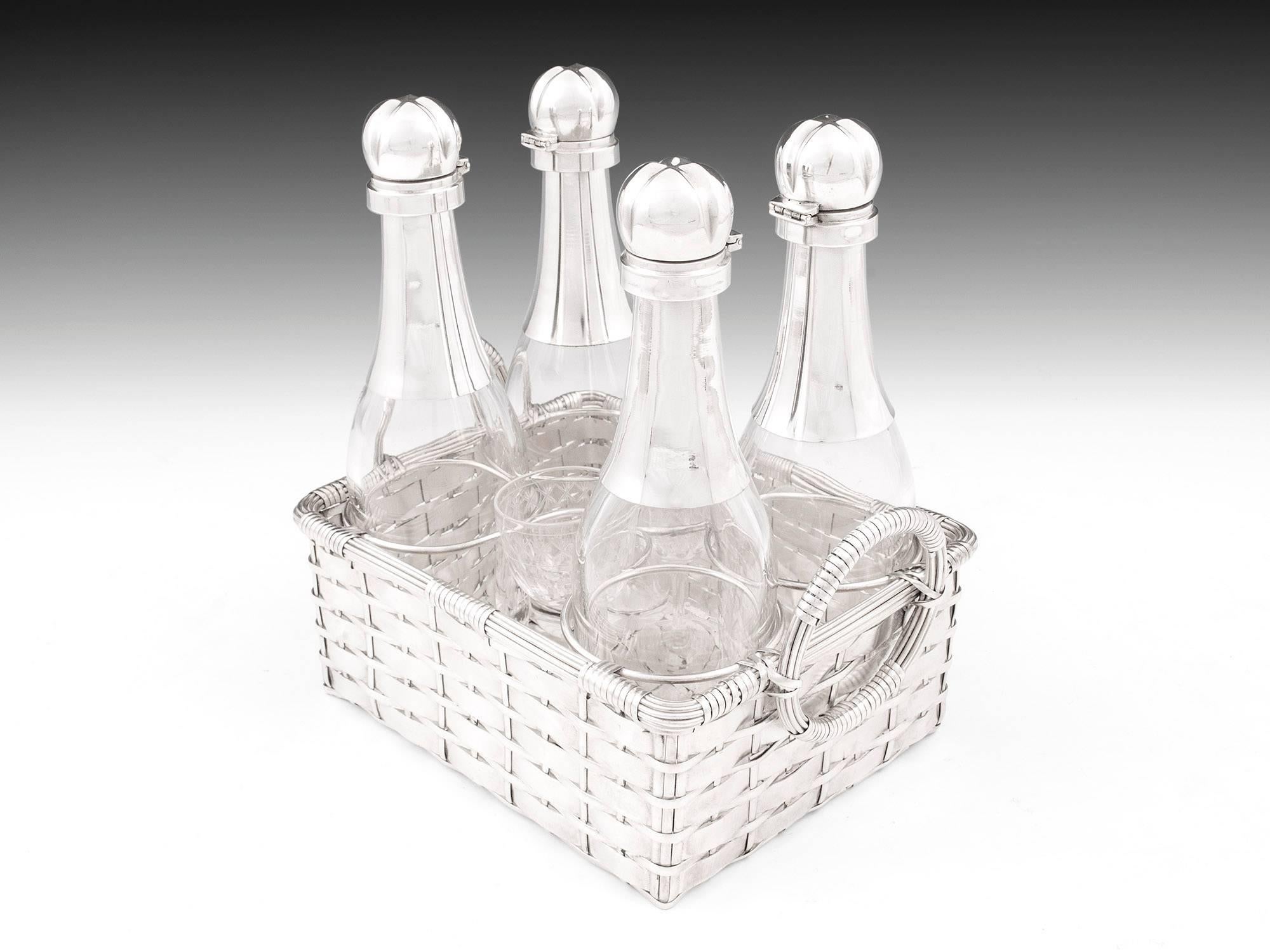 Silver-plated Art Deco Weaved Champagne Decanter Basket In Excellent Condition In Northampton, United Kingdom