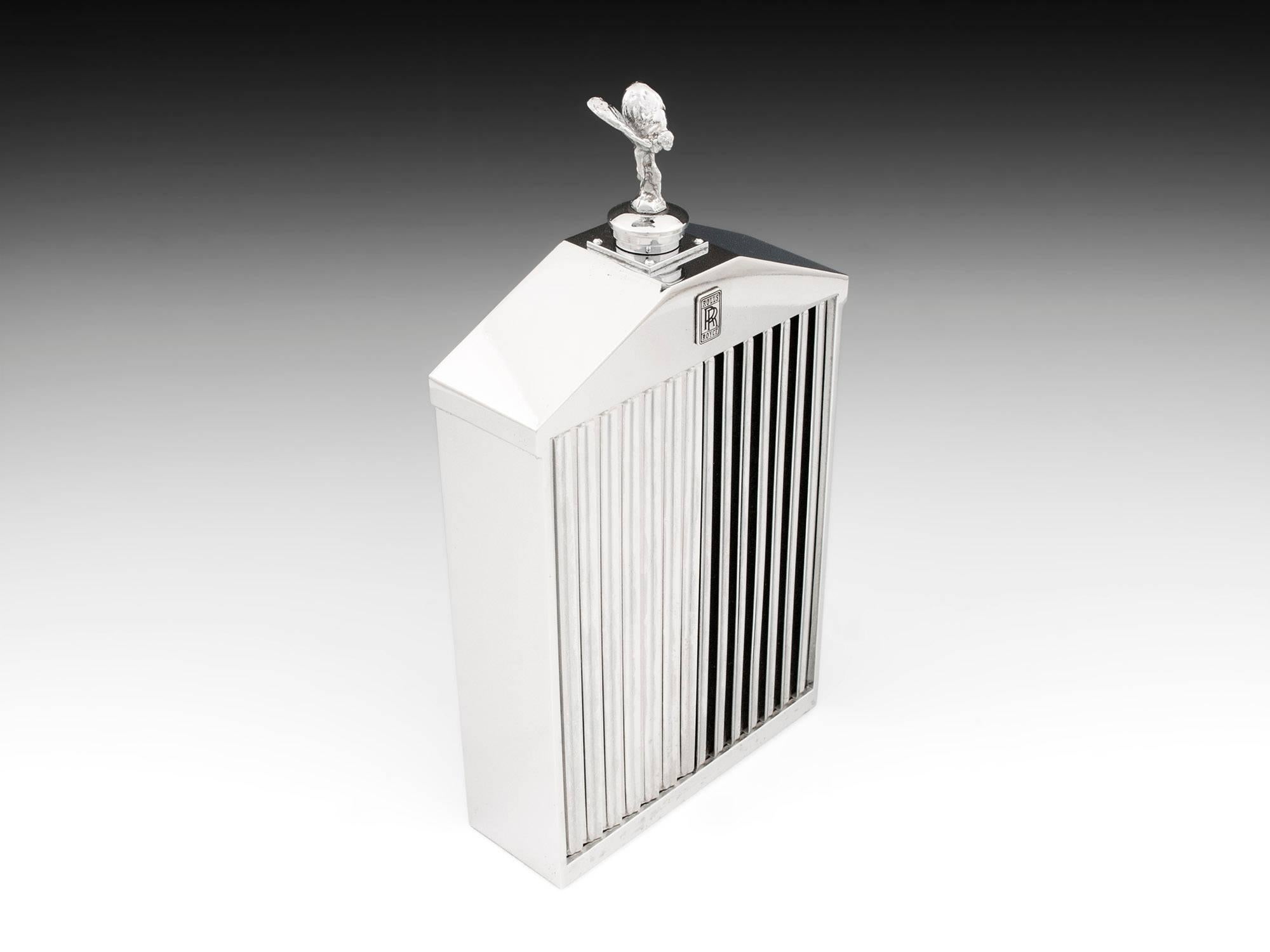 Great Britain (UK) 1960s Chrome Rolls Royce Radiator Grill Decanter