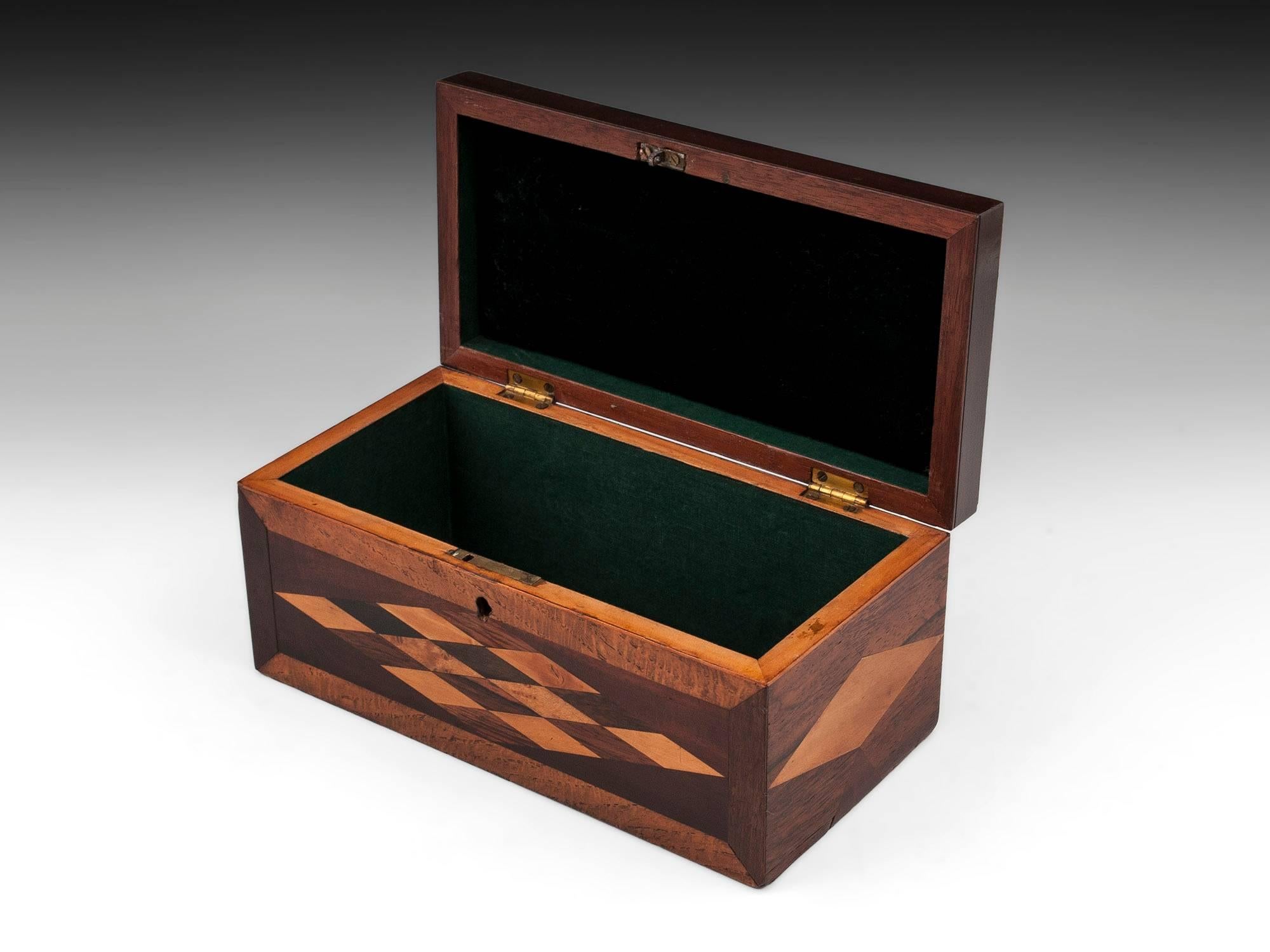 Antique Wooden Inlaid Tunbridge Style Box In Excellent Condition In Northampton, United Kingdom