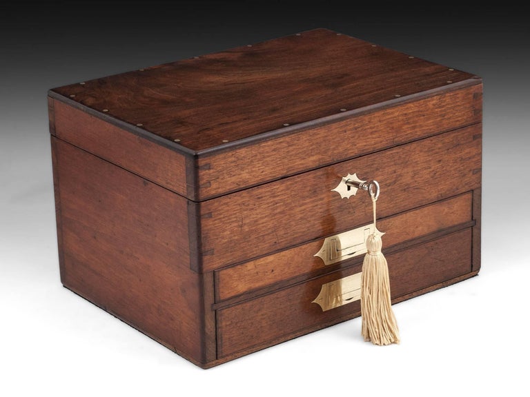 Antique Mahogany Jewelry Box with Velvet Lined Interior, 19th Century