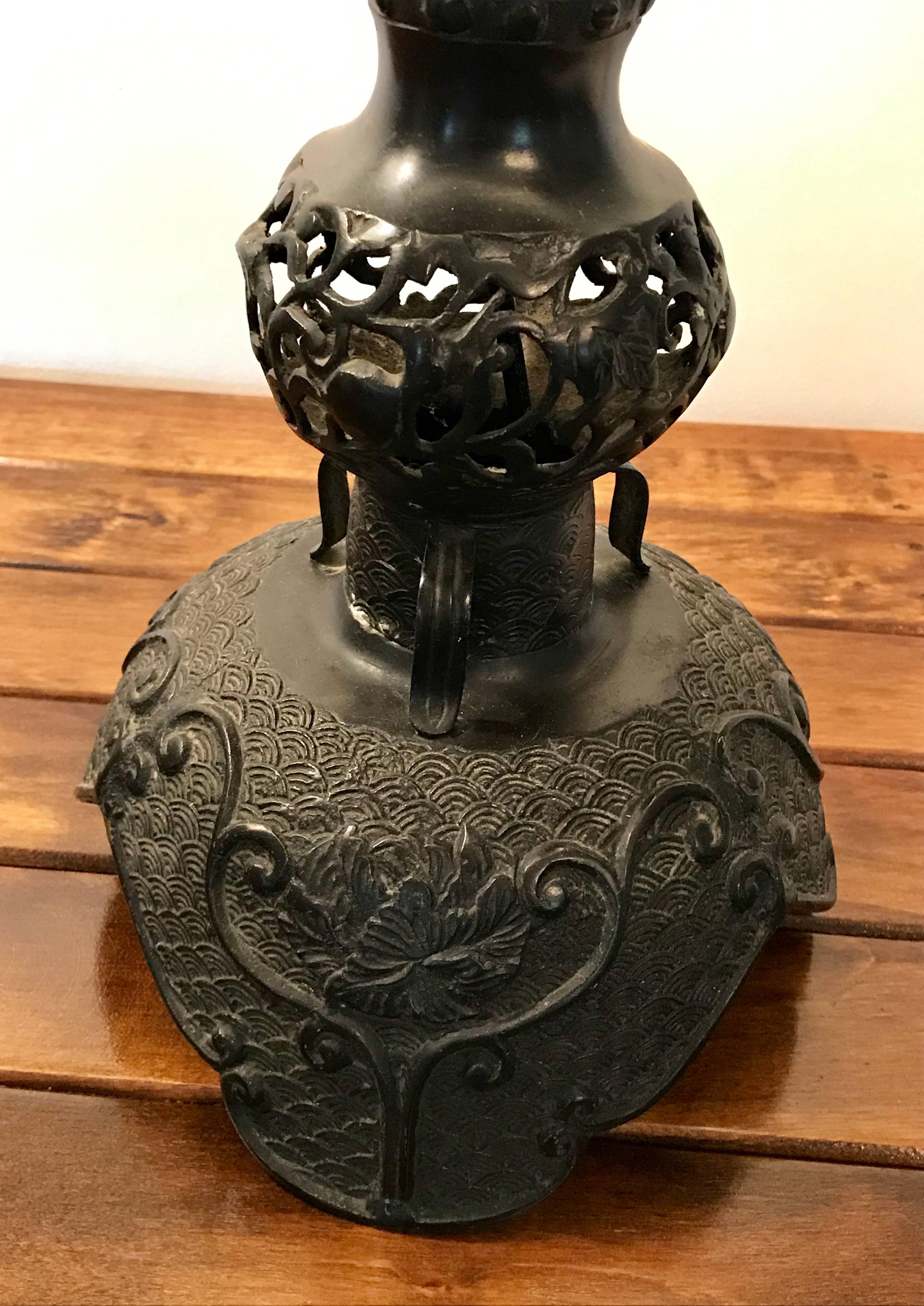 Mid-20th Century Pair of Mid Century Large Black Iron Table Lamps, Japan