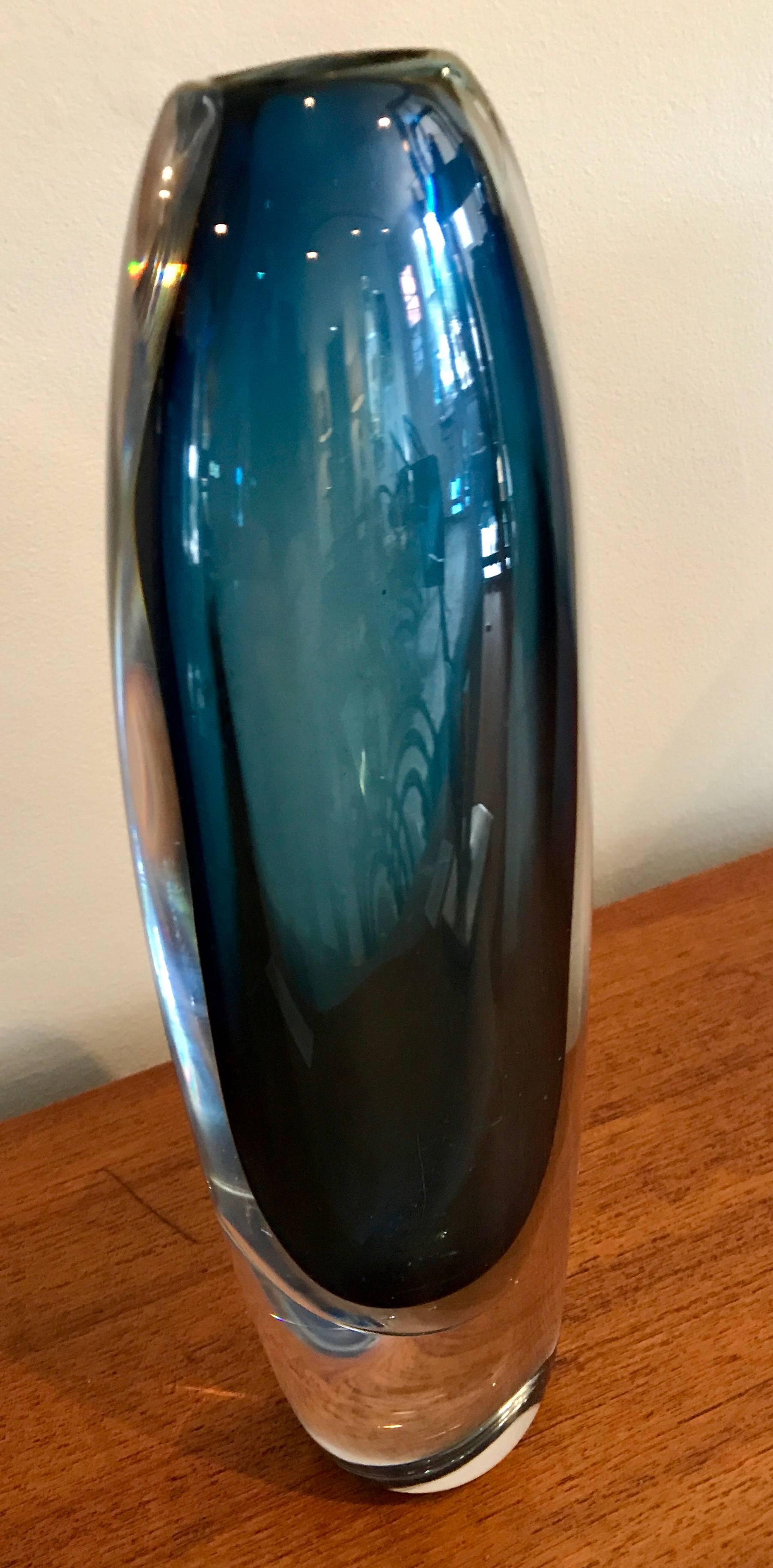 Stunning vibrant blue vase by Vicke Lindstrand for Kosta Boda, Sweden. Original label and signed.