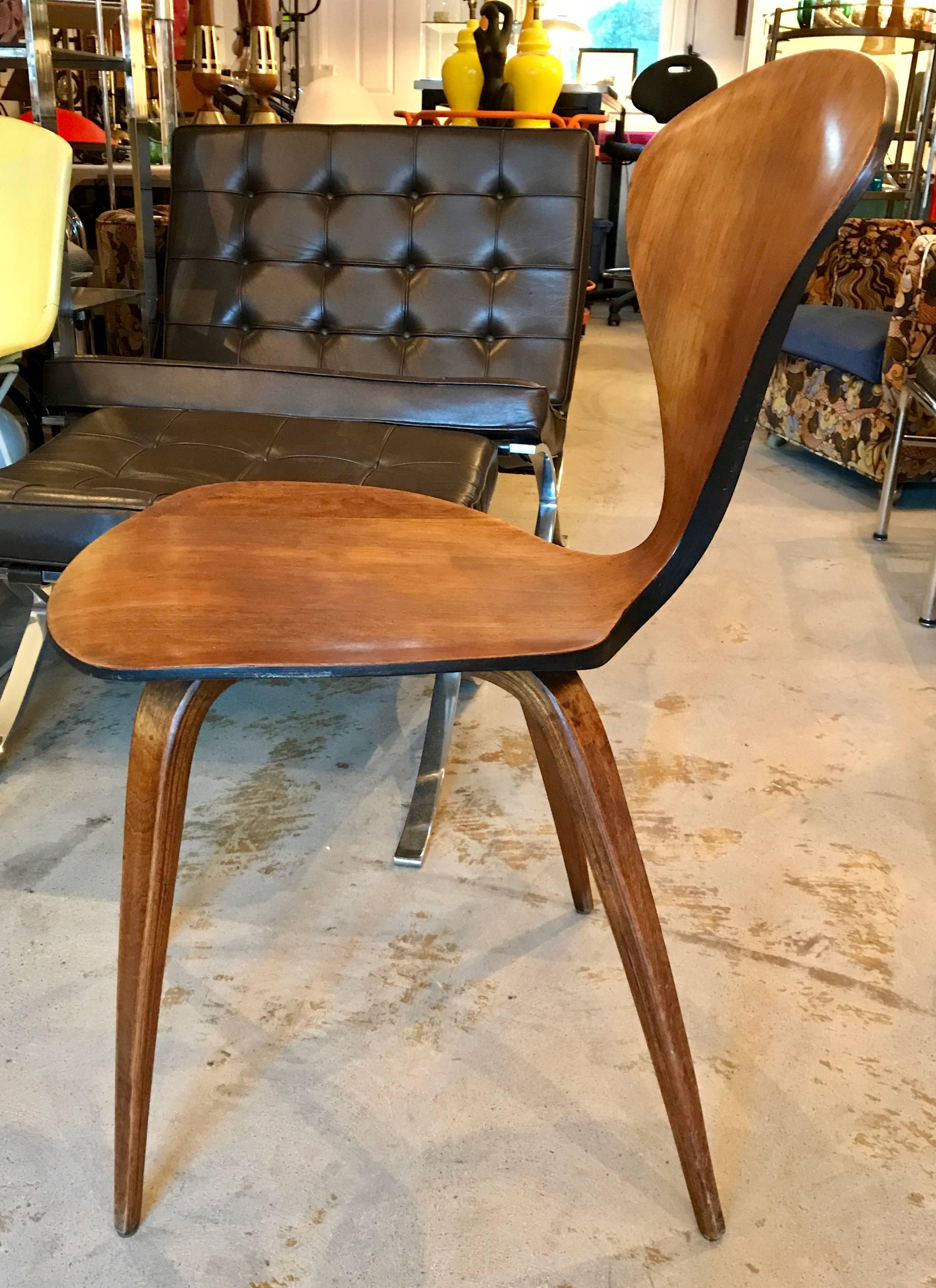 Six Bentwood Walnut Dining Chairs by Norman Cherner for Plycraft, 1950s 2