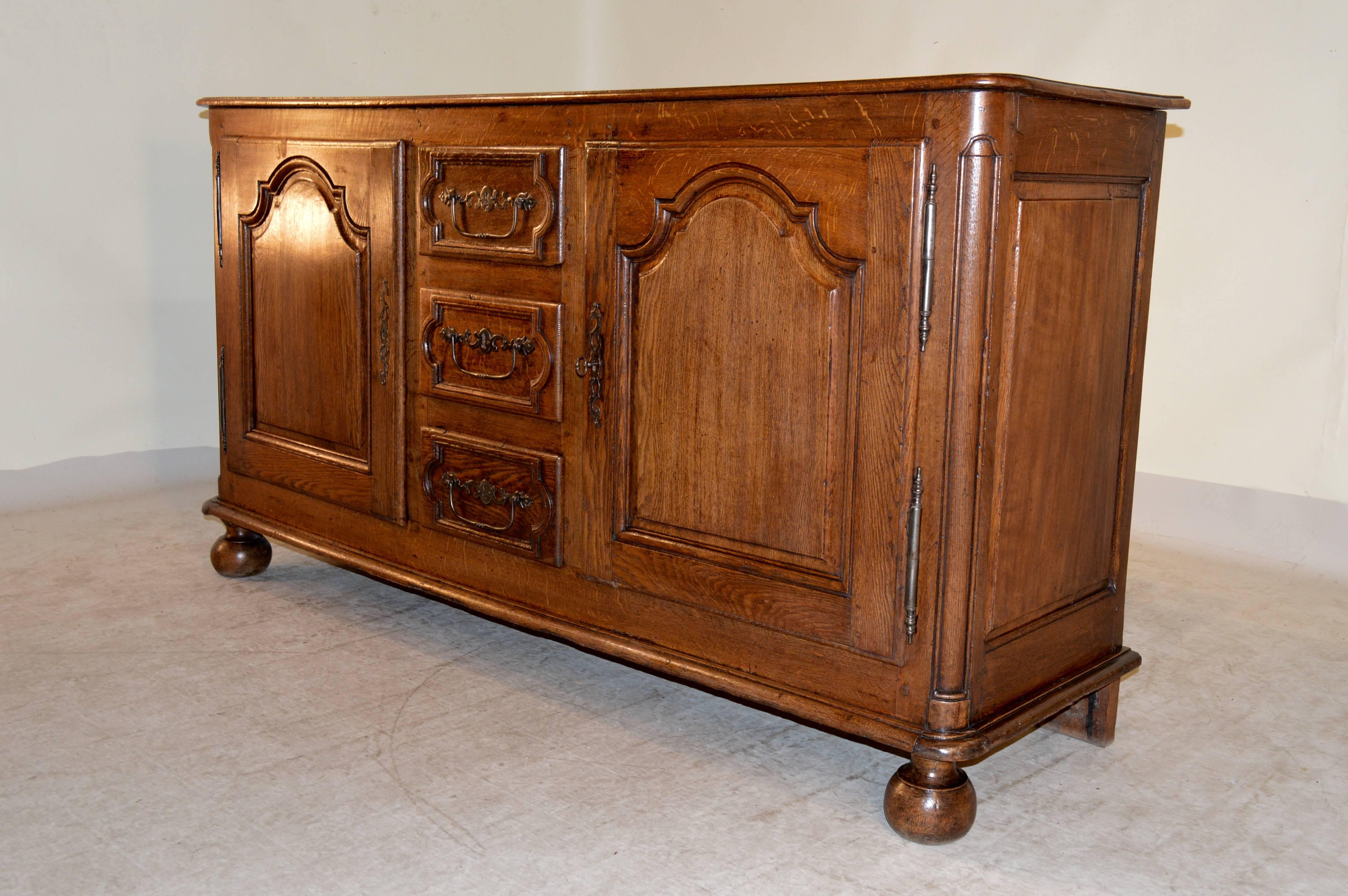 18th Century French Oak Enfilade In Good Condition In High Point, NC
