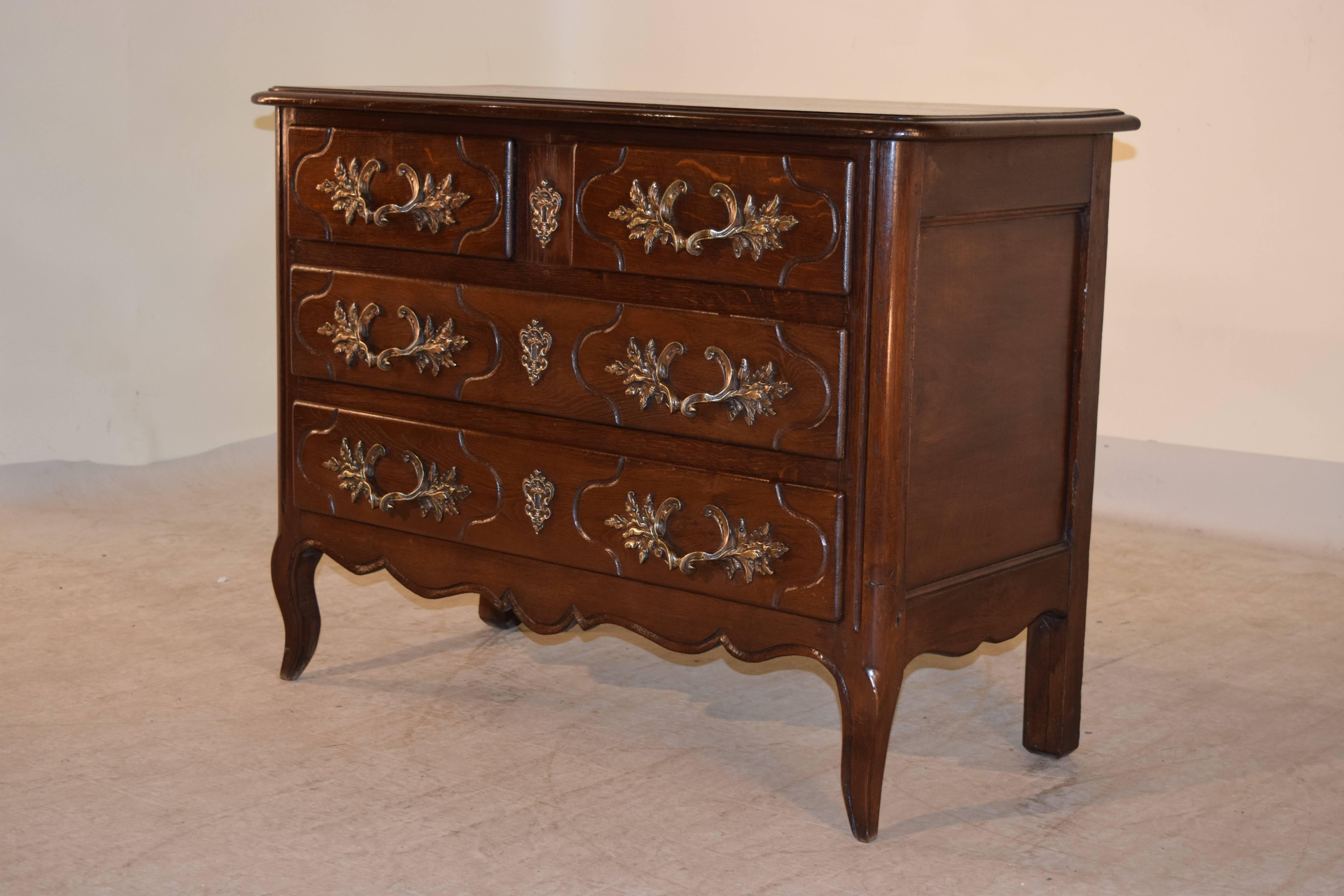 French Louis XV Style Commode, circa 1900 In Excellent Condition In High Point, NC