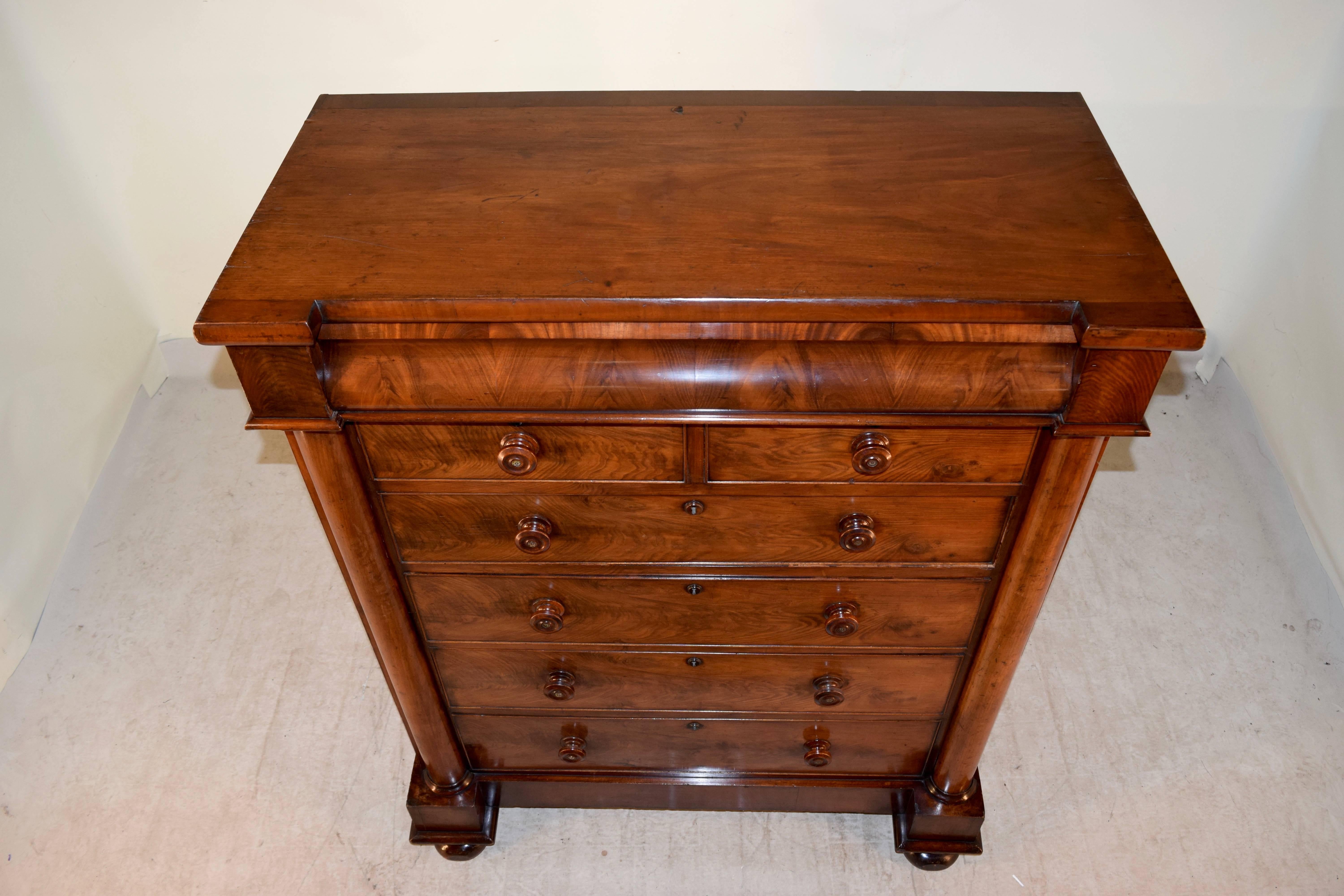 Victorian 19th Century Large English Mahogany Chest of Drawers