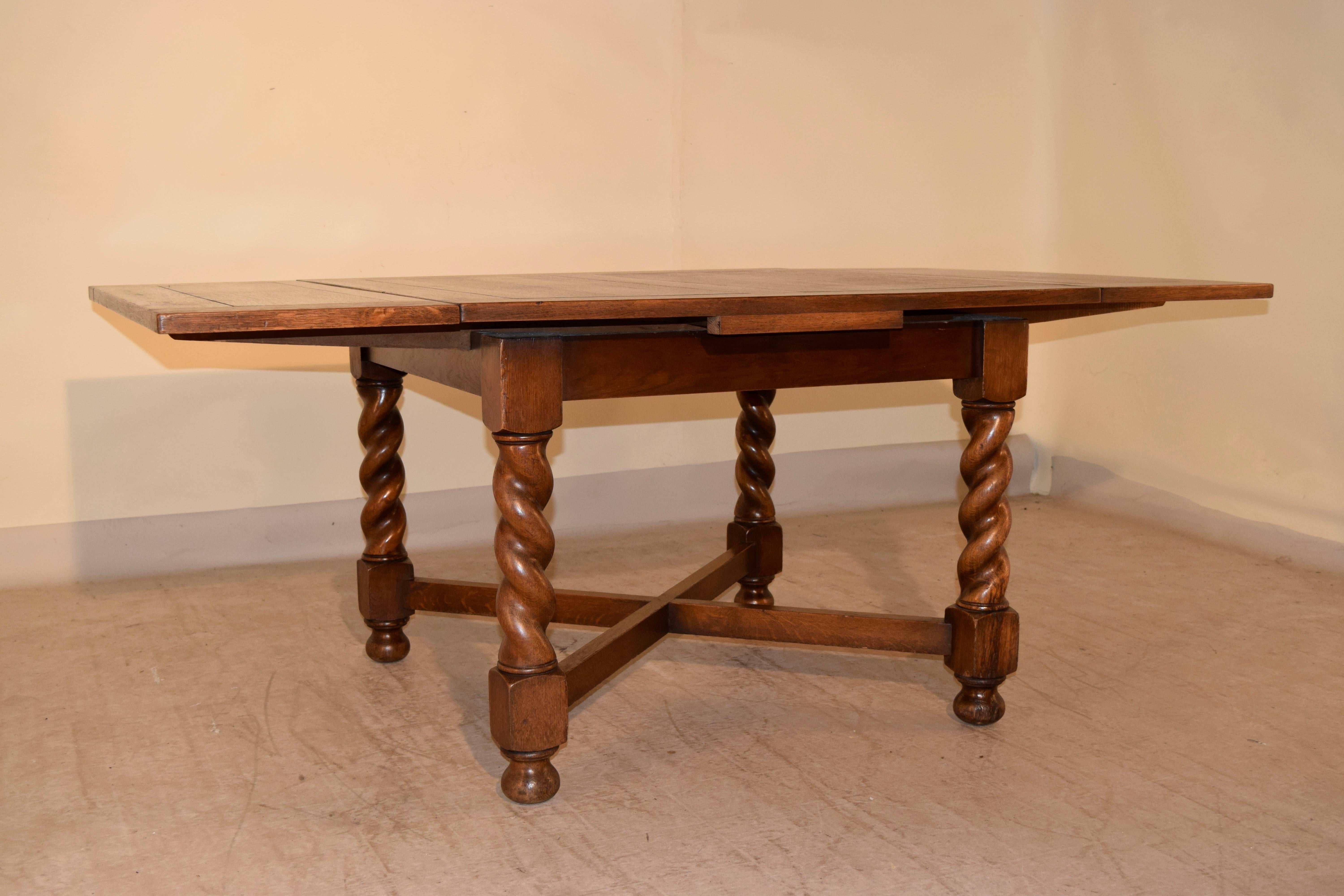 English Large Draw-Leaf Table, circa 1900