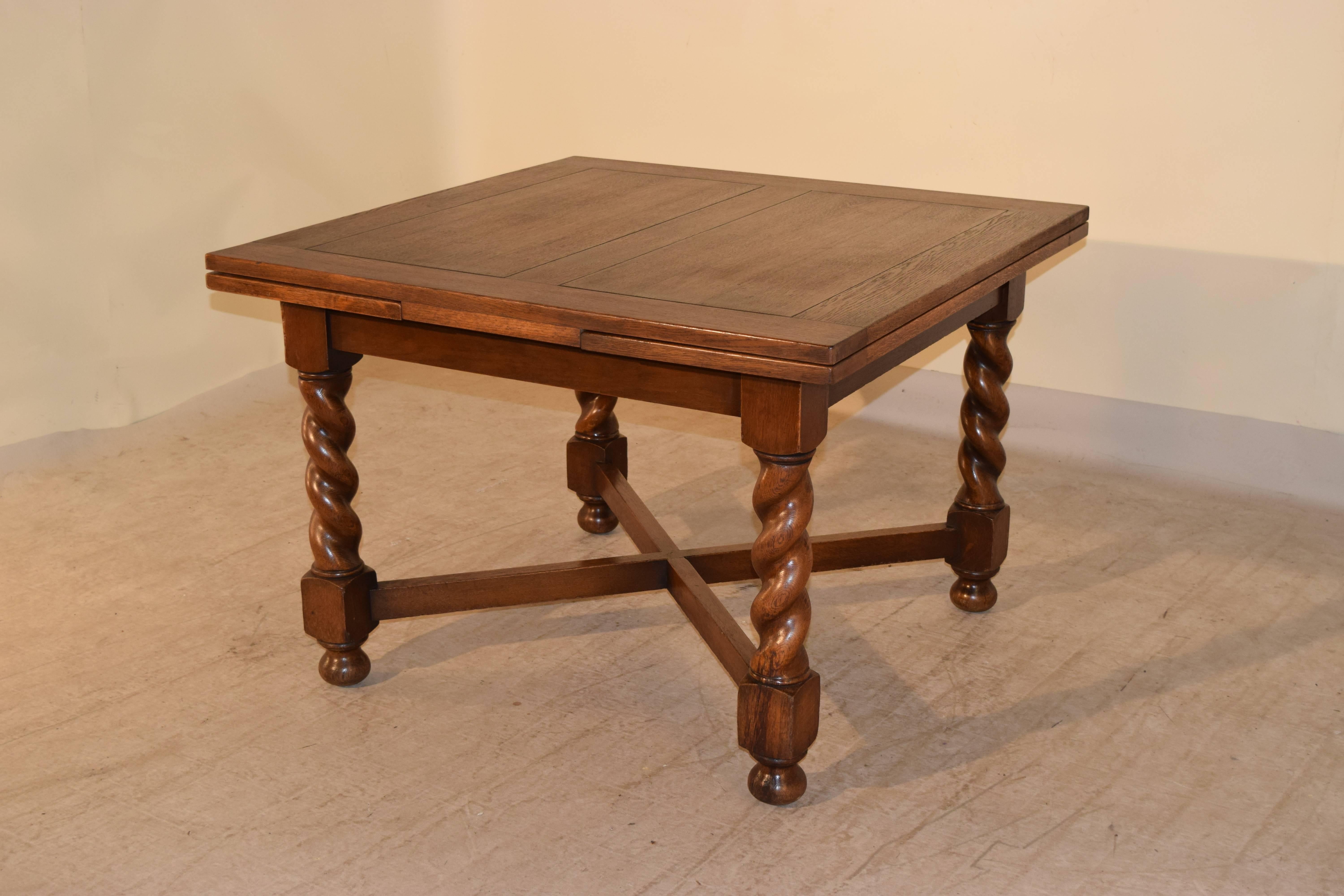 Edwardian Large Draw-Leaf Table, circa 1900
