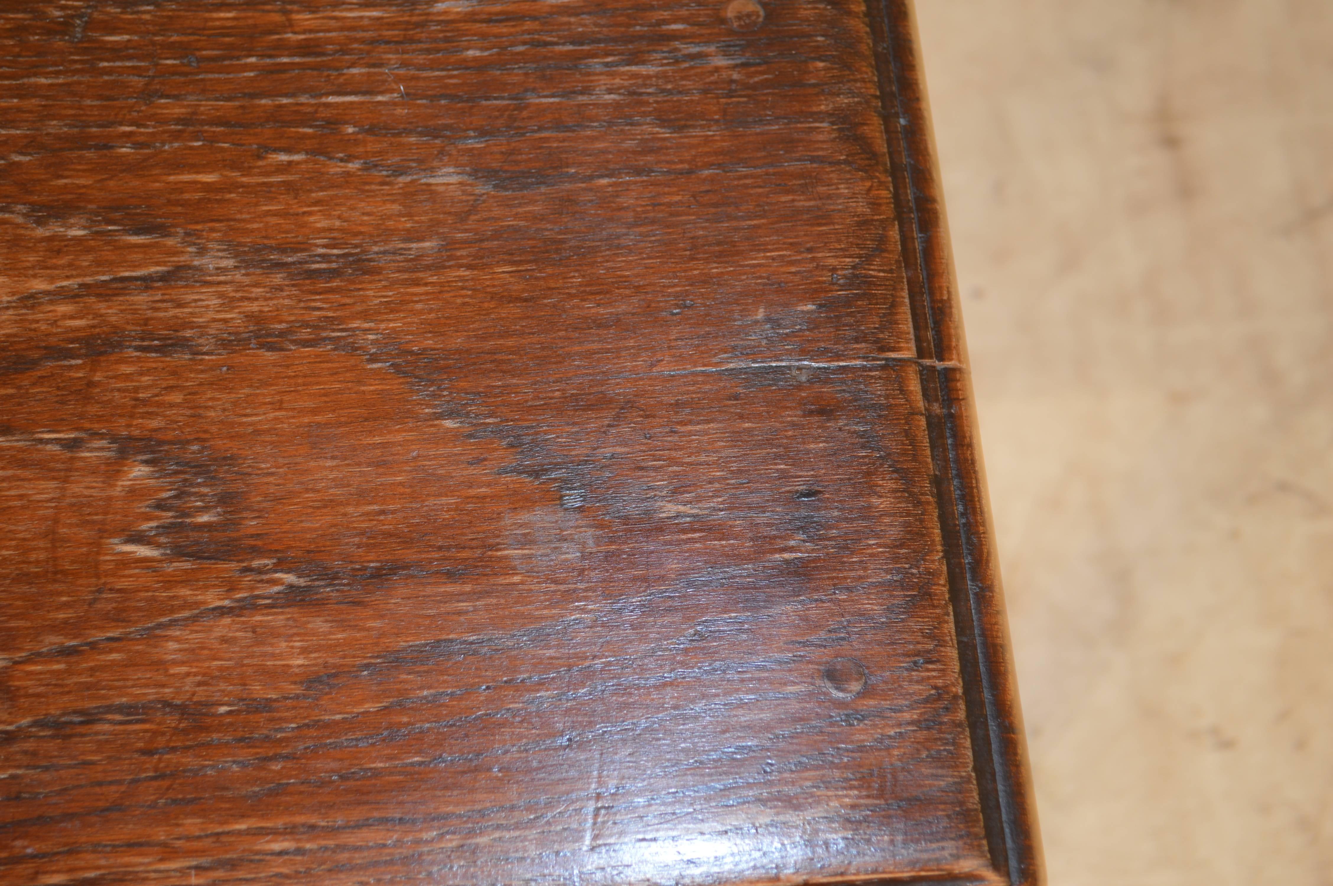 19th Century English Oak Carved Joint Stool In Excellent Condition In High Point, NC