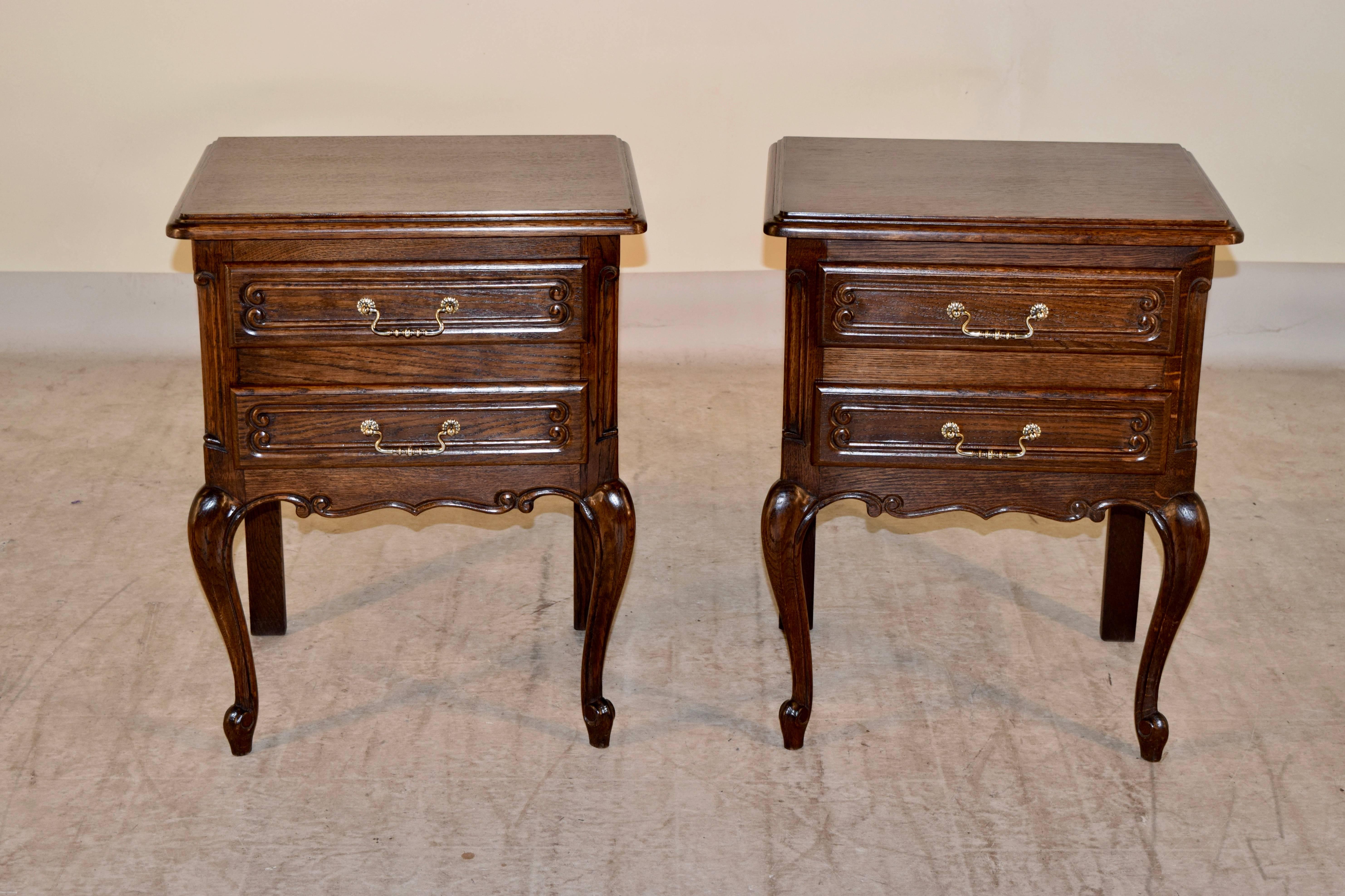 Louis XV Pair of French Oak Side Tables, circa 1930s