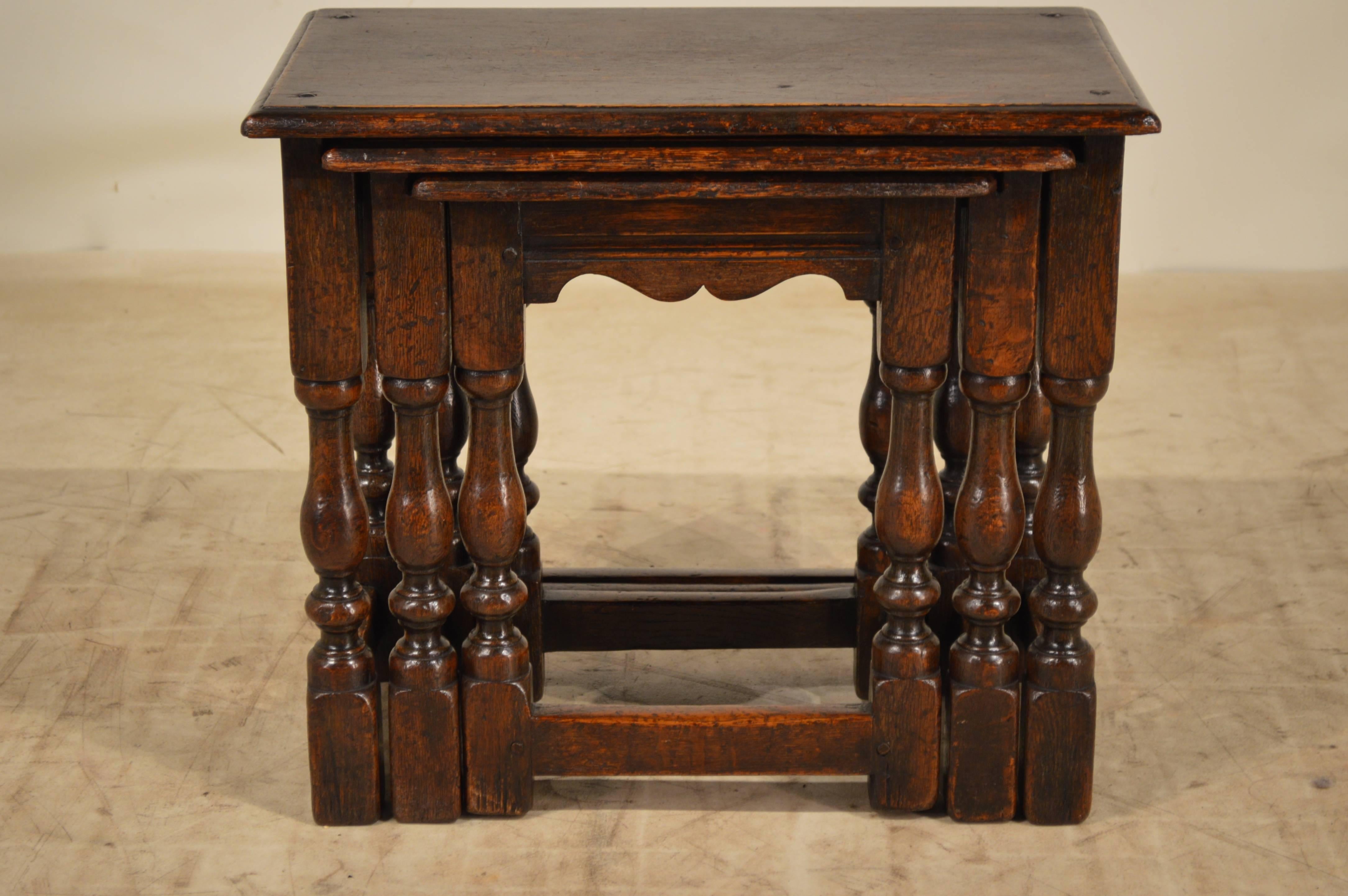 English 19th Century Set of Three Nesting Tables