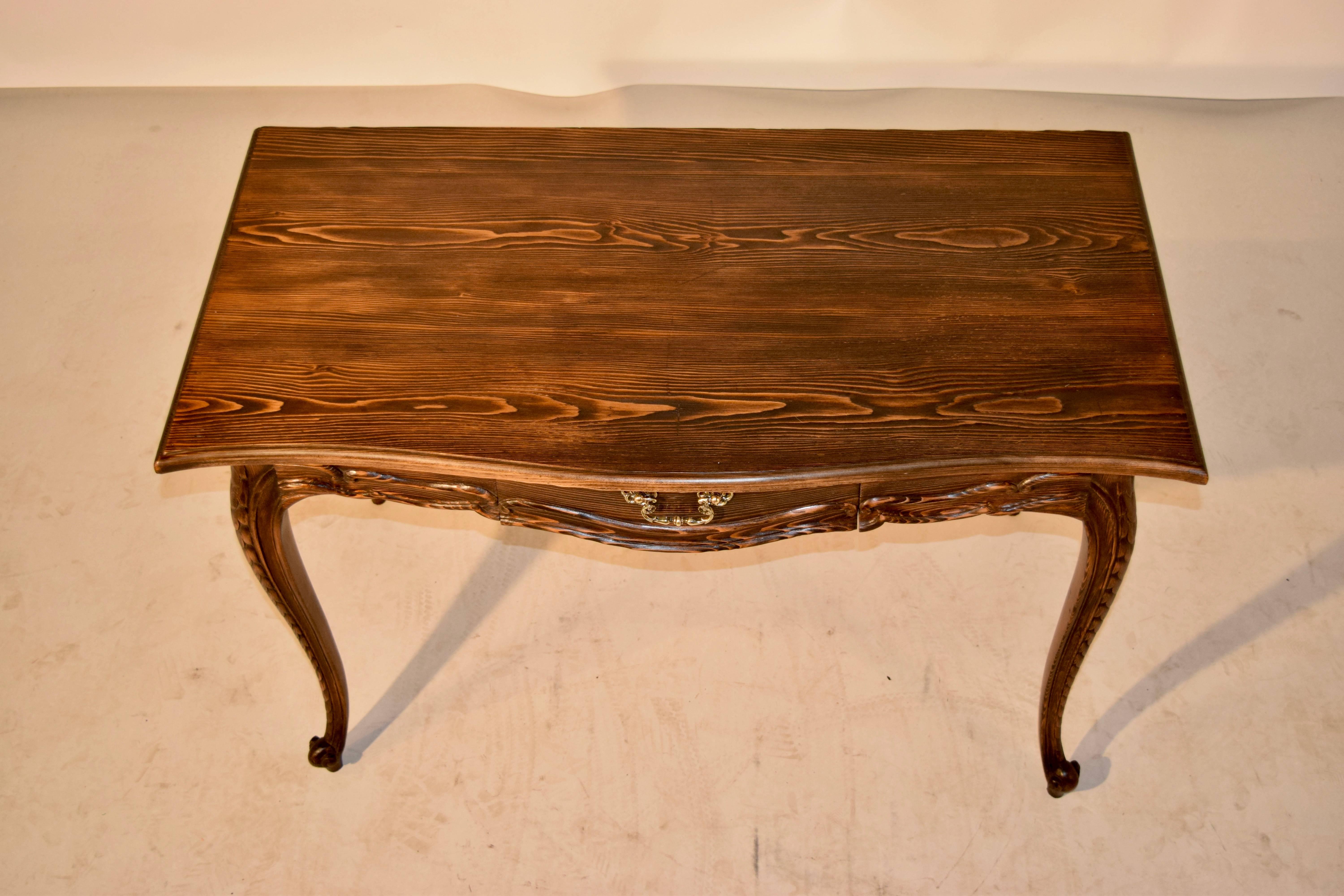19th Century French Pine Side Table For Sale 2
