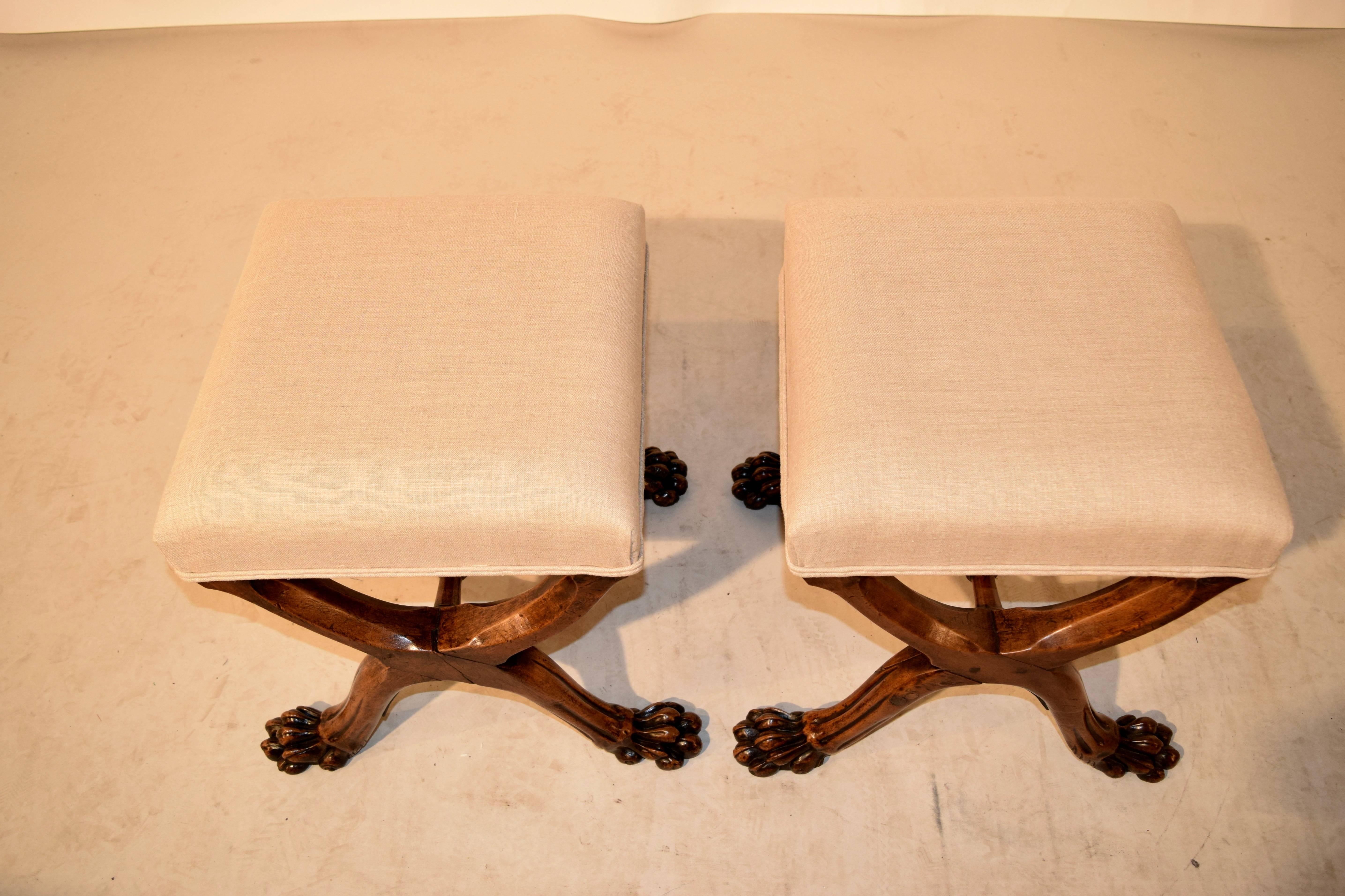 Victorian 19th Century Pair of Mahogany Stools