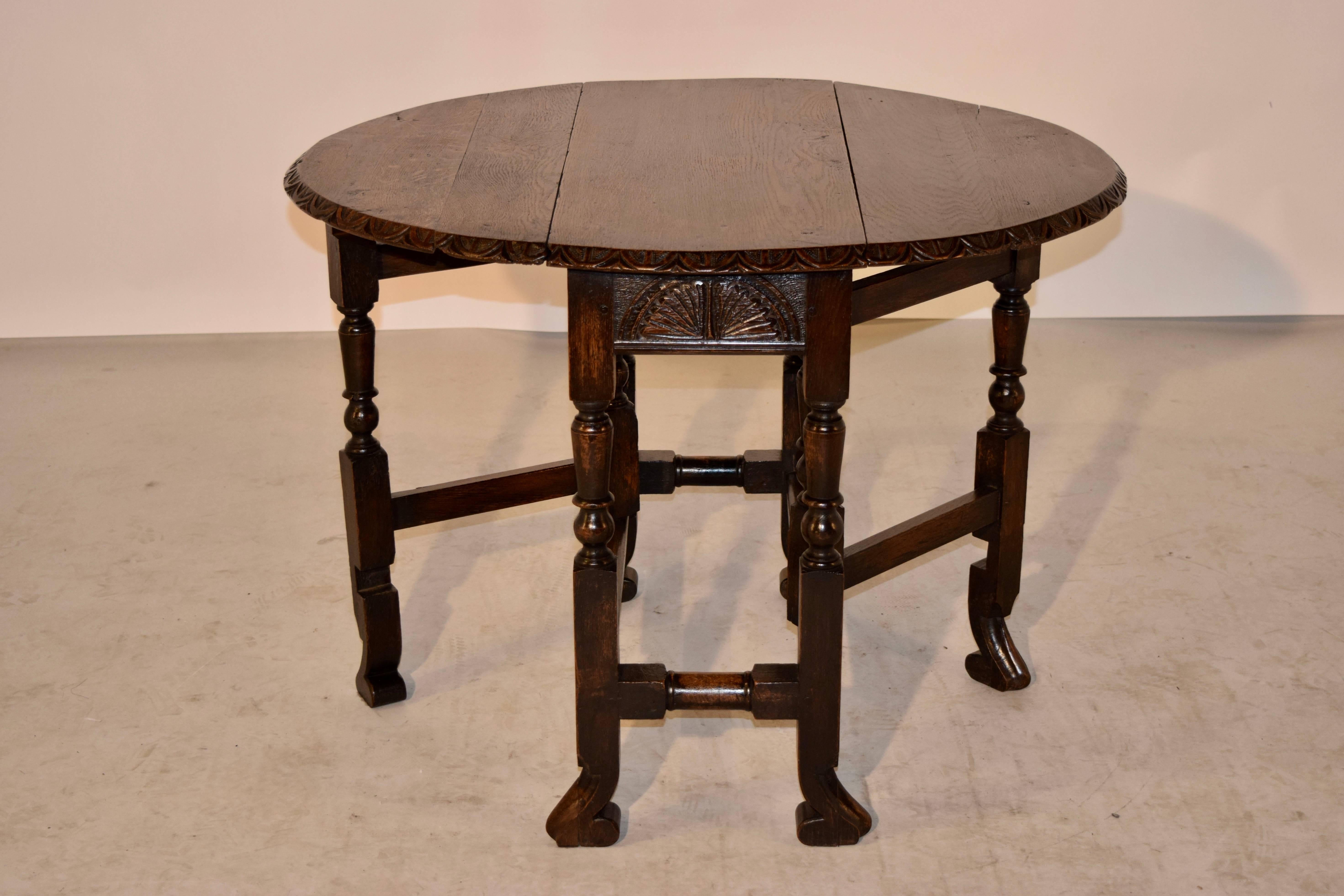 George III 18th Century English Oak Gateleg Table