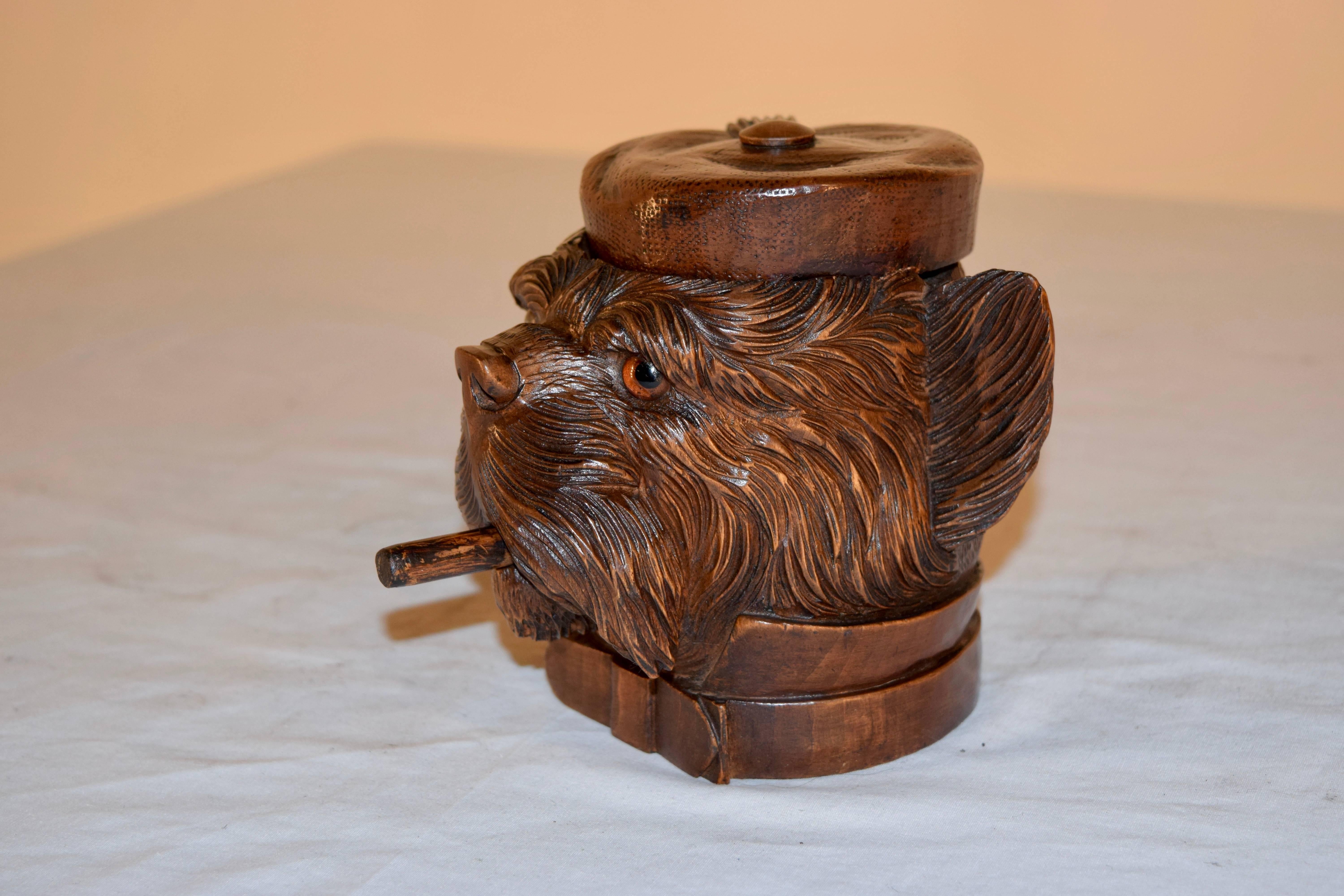 Swiss 19th Century Black Forest Carved Dog Humidor