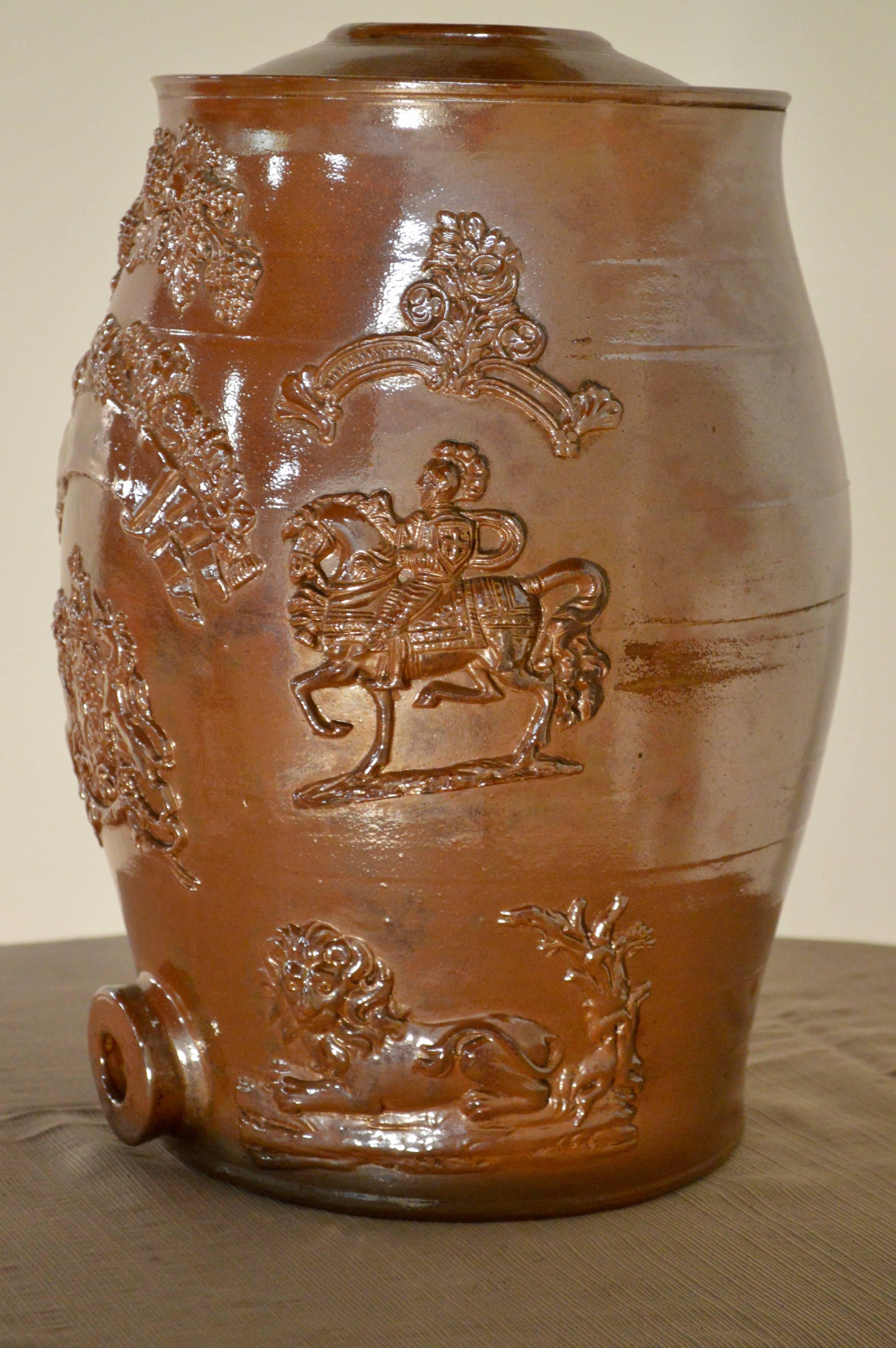 Englischer Spirit Barrel aus dem 19. Jahrhundert (Viktorianisch) im Angebot