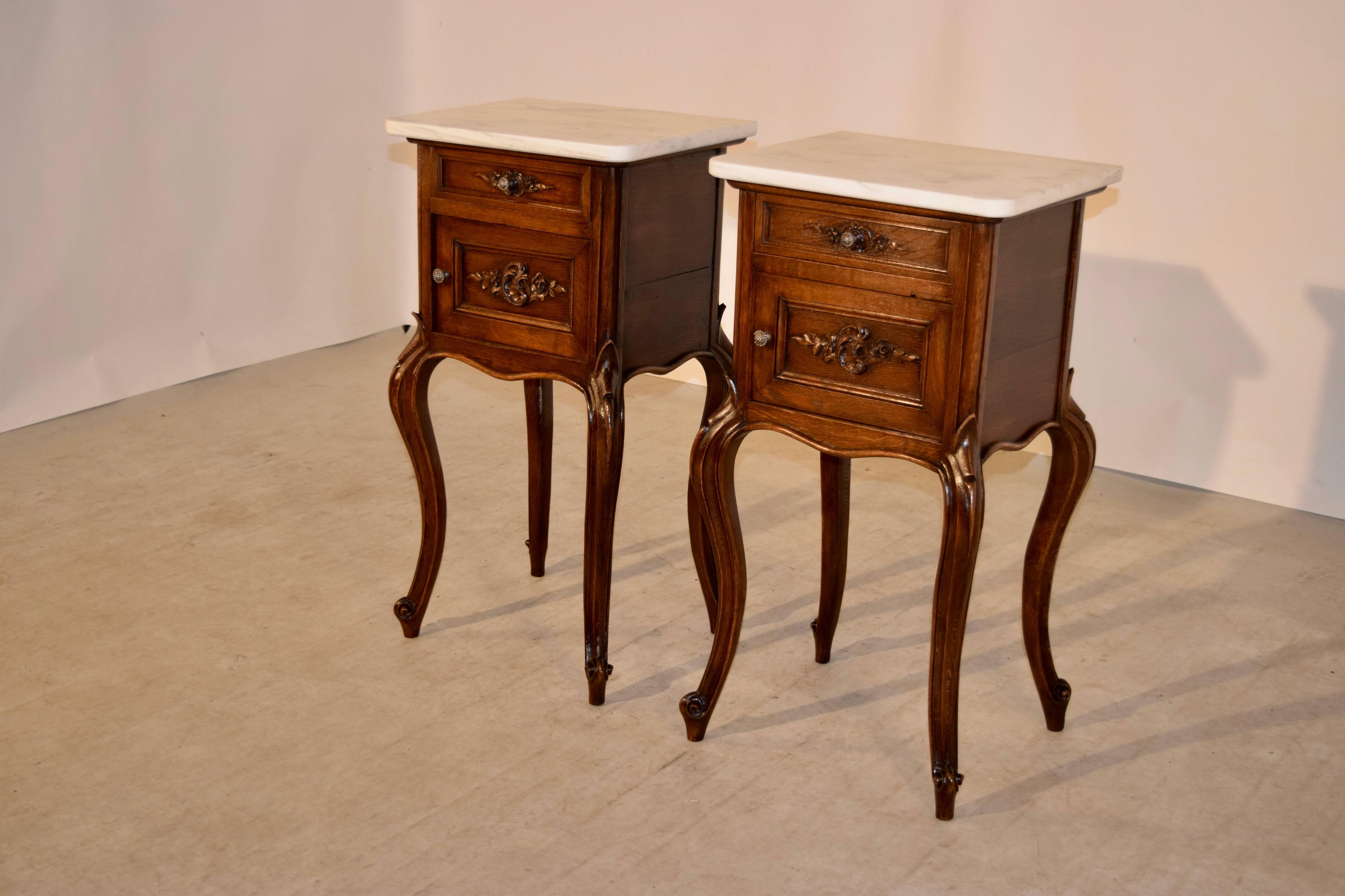19th Century Pair of French Bedsides In Excellent Condition In High Point, NC