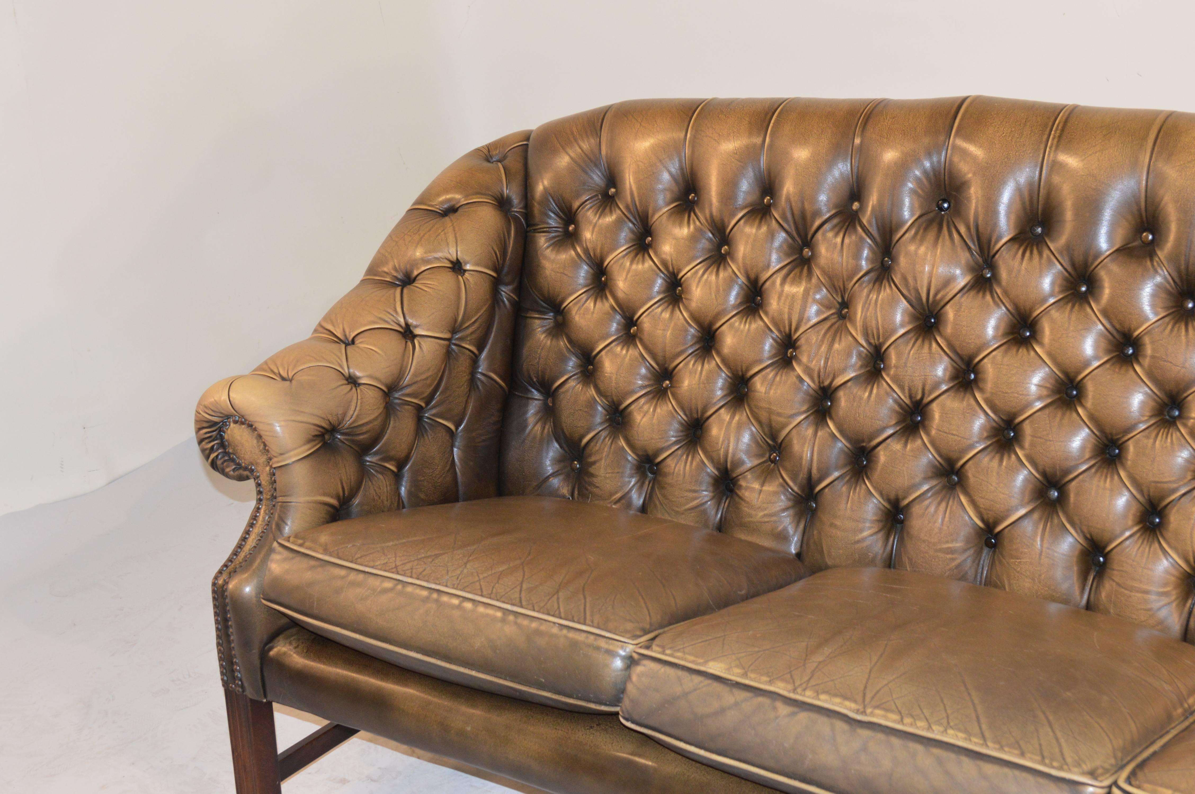 English Leather Chesterfield Sofa, circa 1950 4