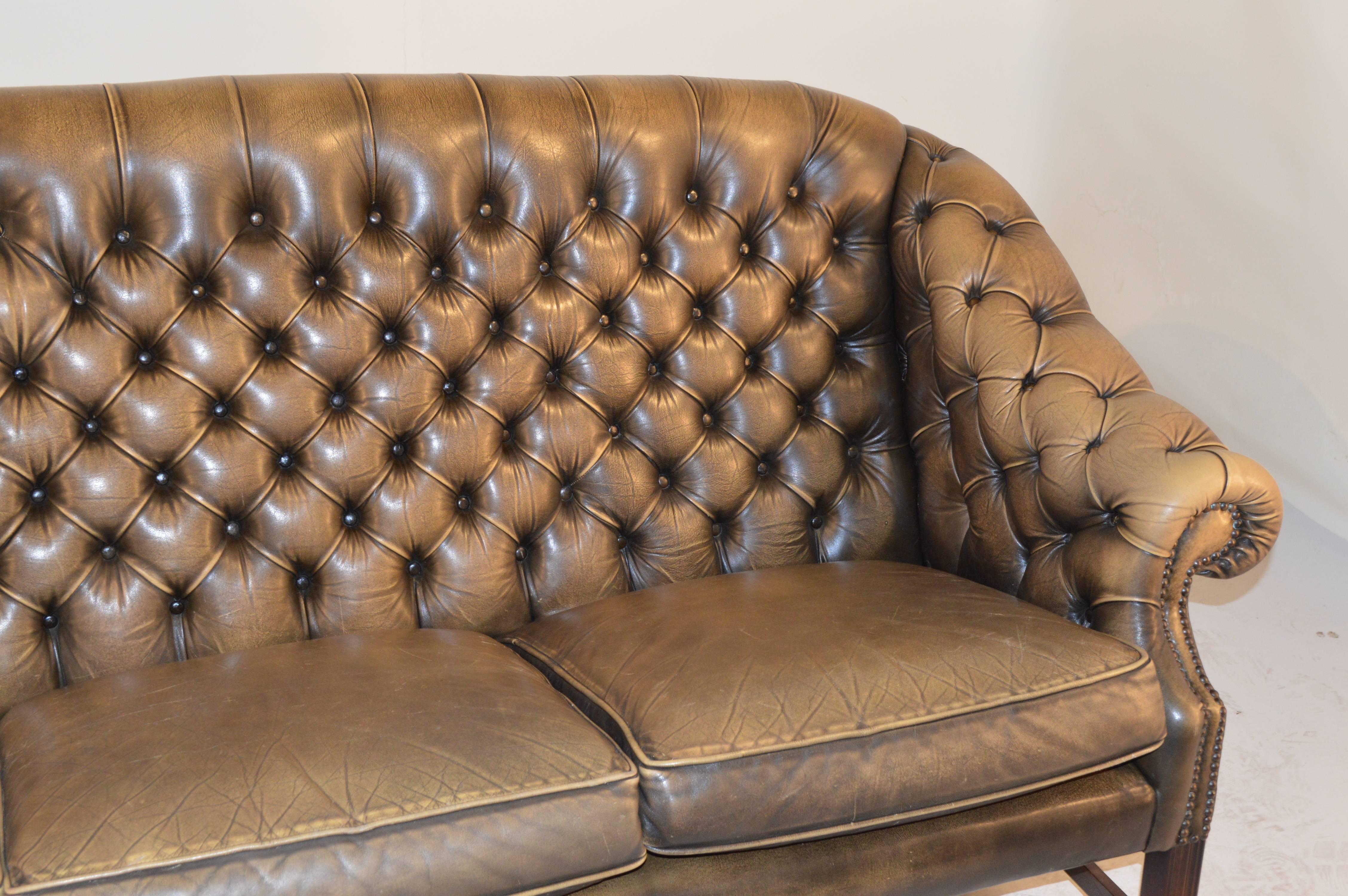 English Leather Chesterfield Sofa, circa 1950 2