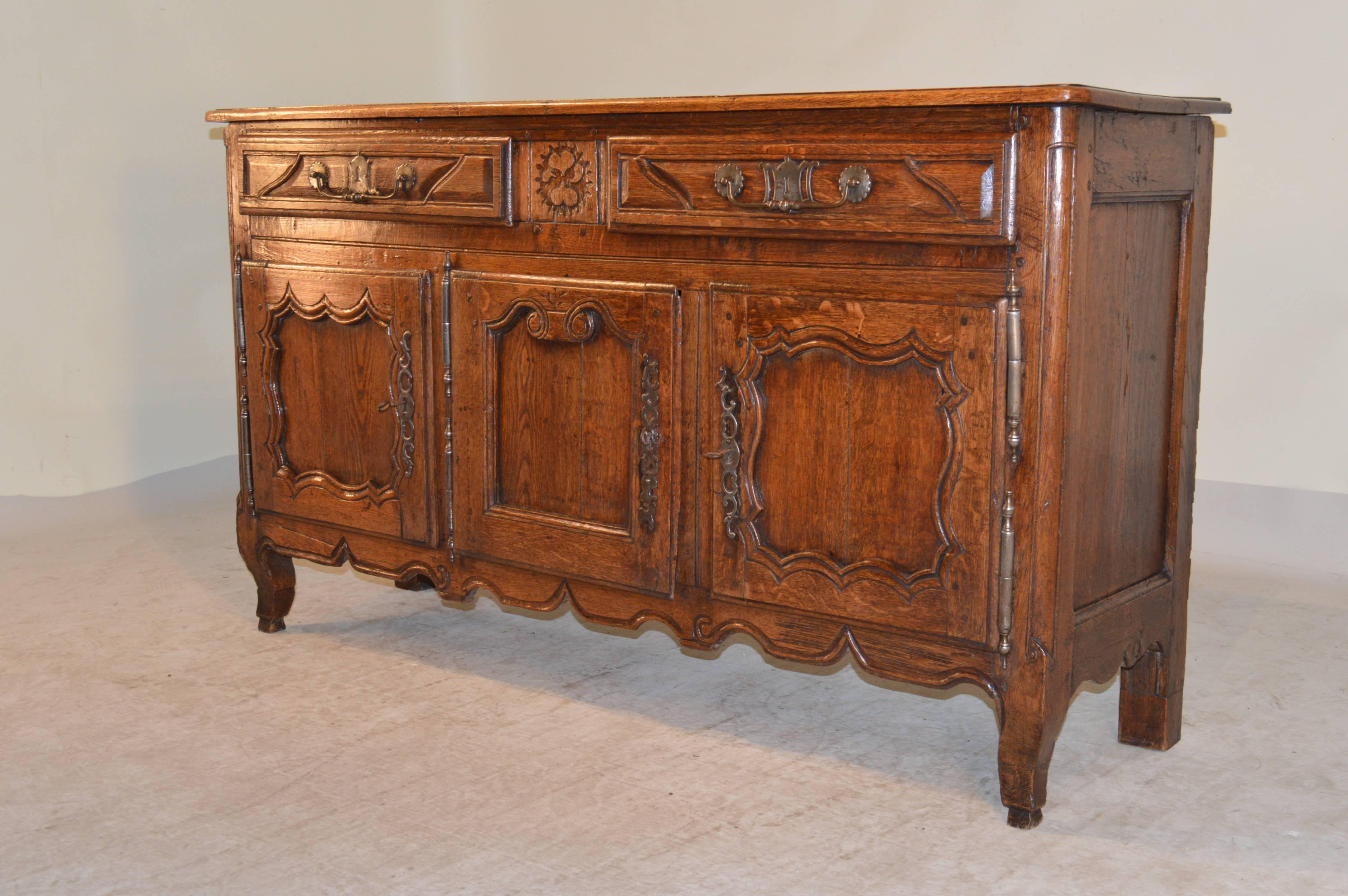 Louis XV 18th Century Country French Buffet