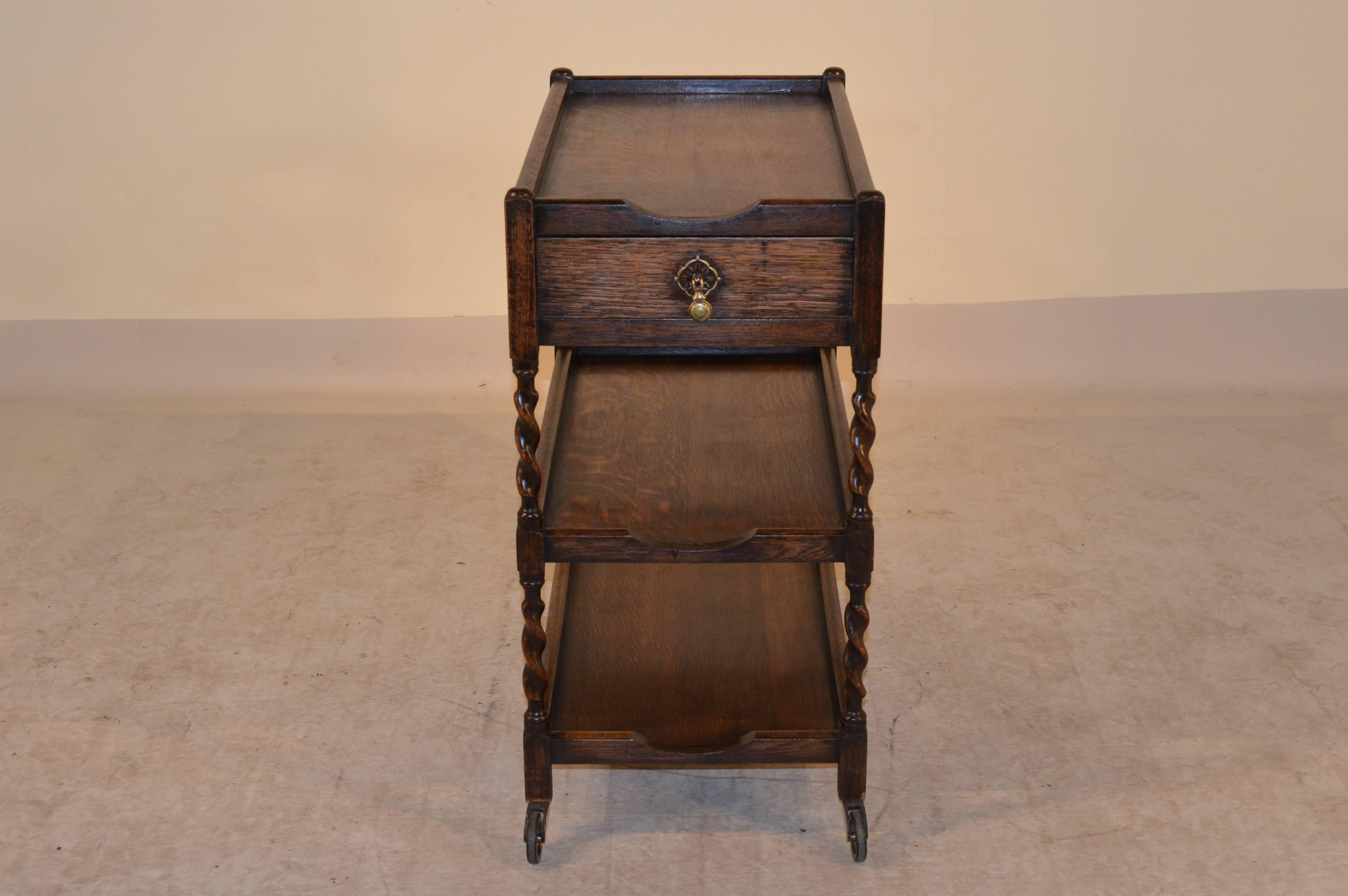 English Oak Drink Cart, circa 1900 In Excellent Condition In High Point, NC