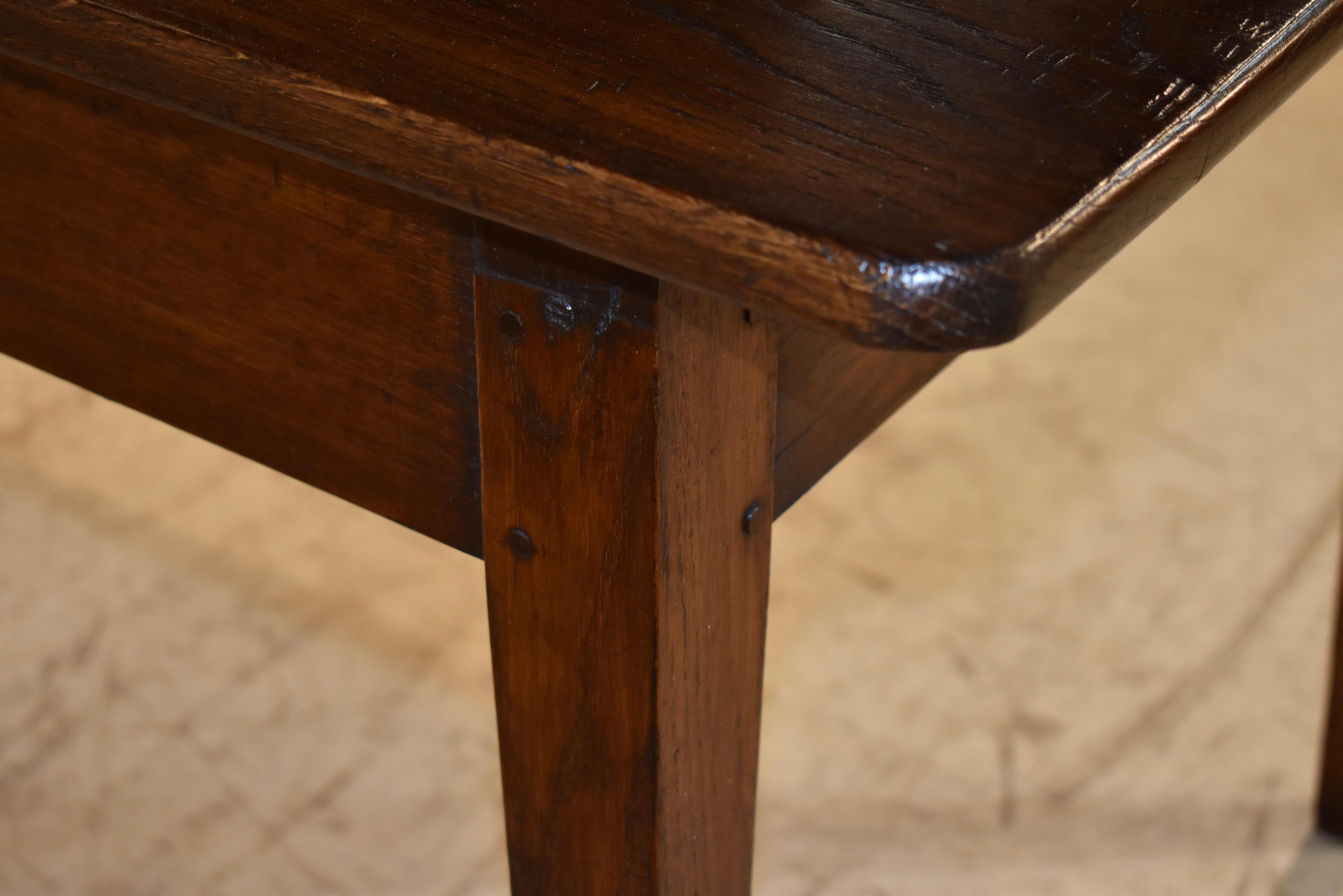 18th Century Chestnut Farm Table from France For Sale 3
