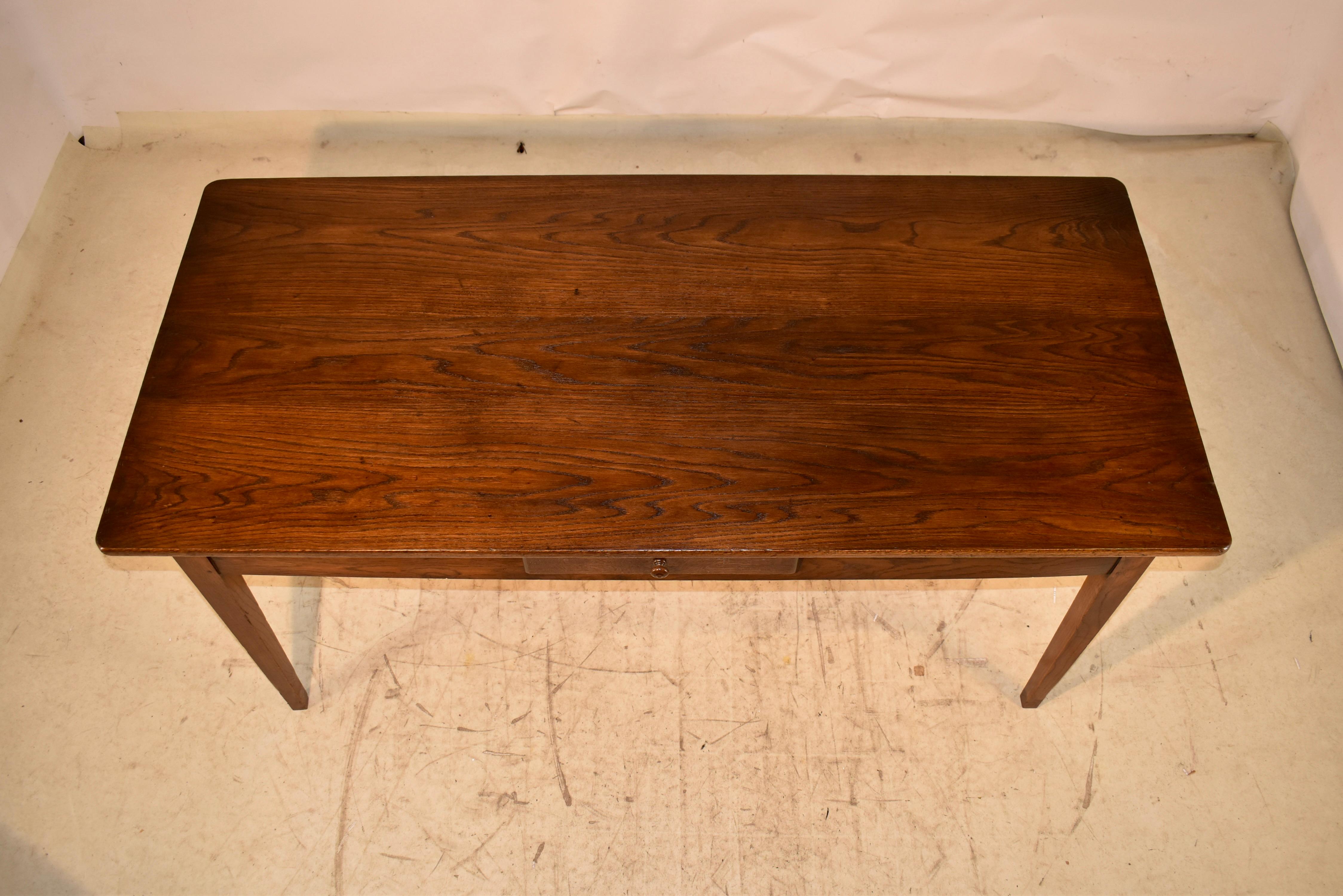 18th Century Chestnut Farm Table from France For Sale 5