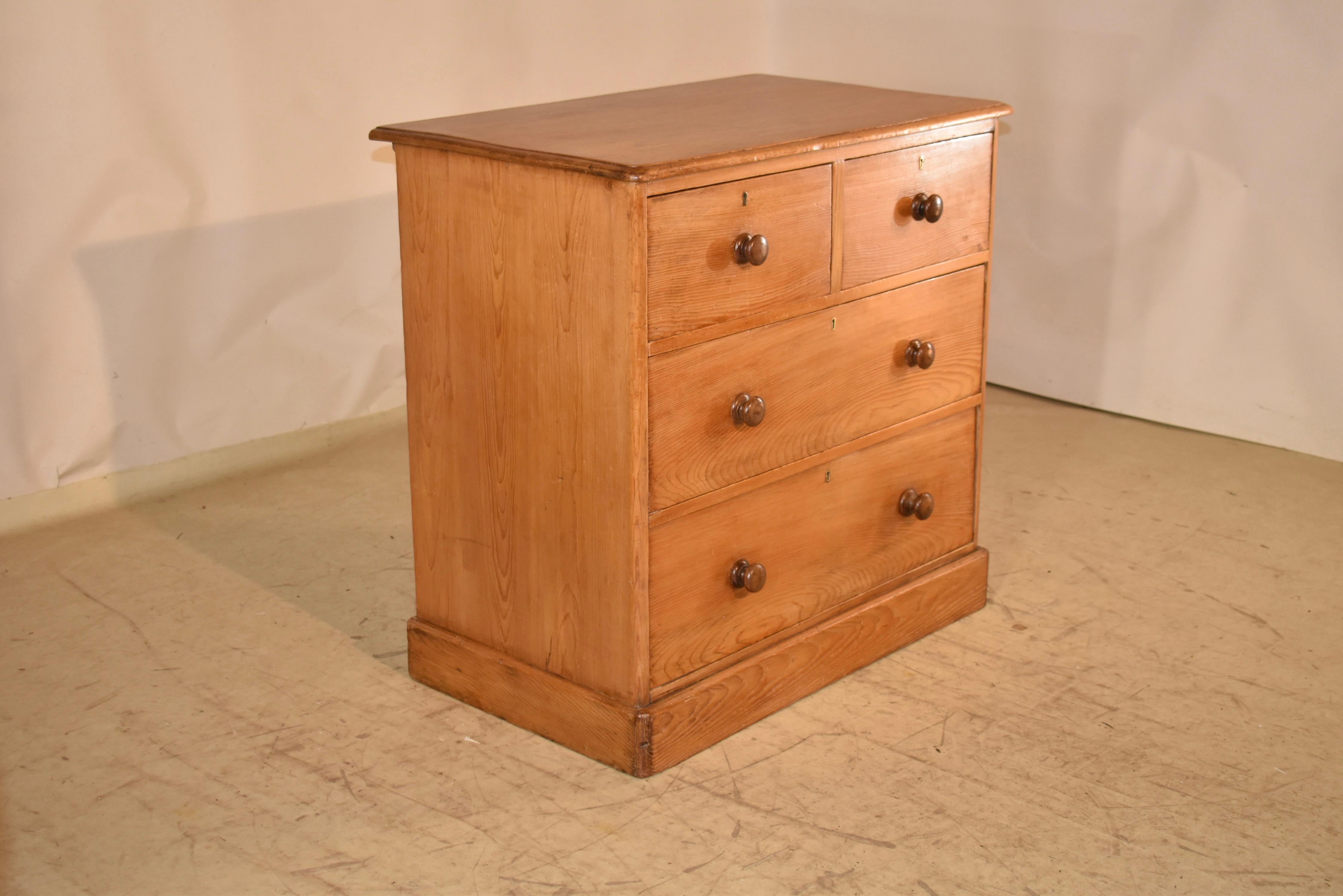 Georgian 18th Century English Pine Chest of Drawers For Sale