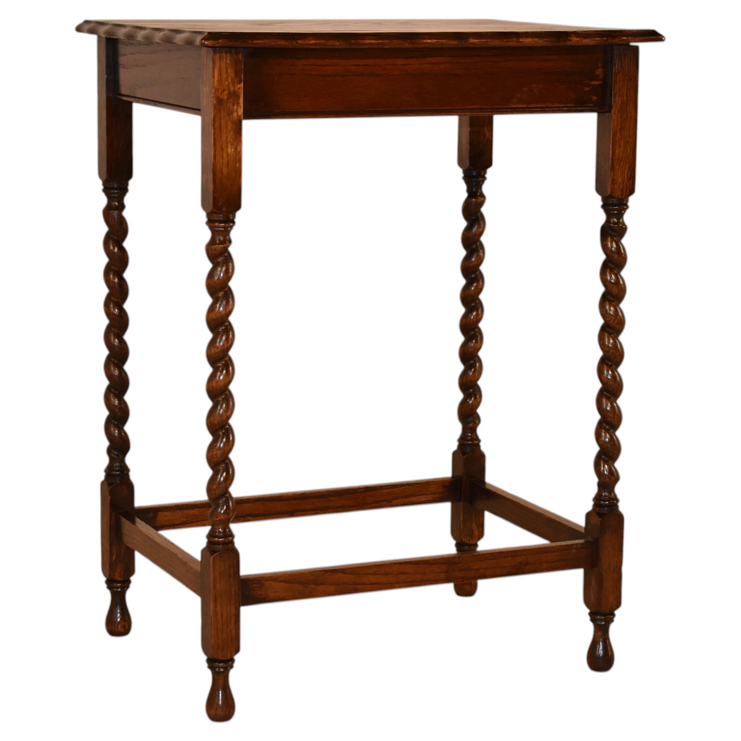 Edwardian Oak Side Table from England, C. 1900