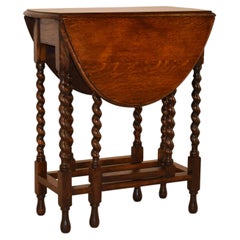 Period Edwardian Oak Gateleg Table from England, C.1900