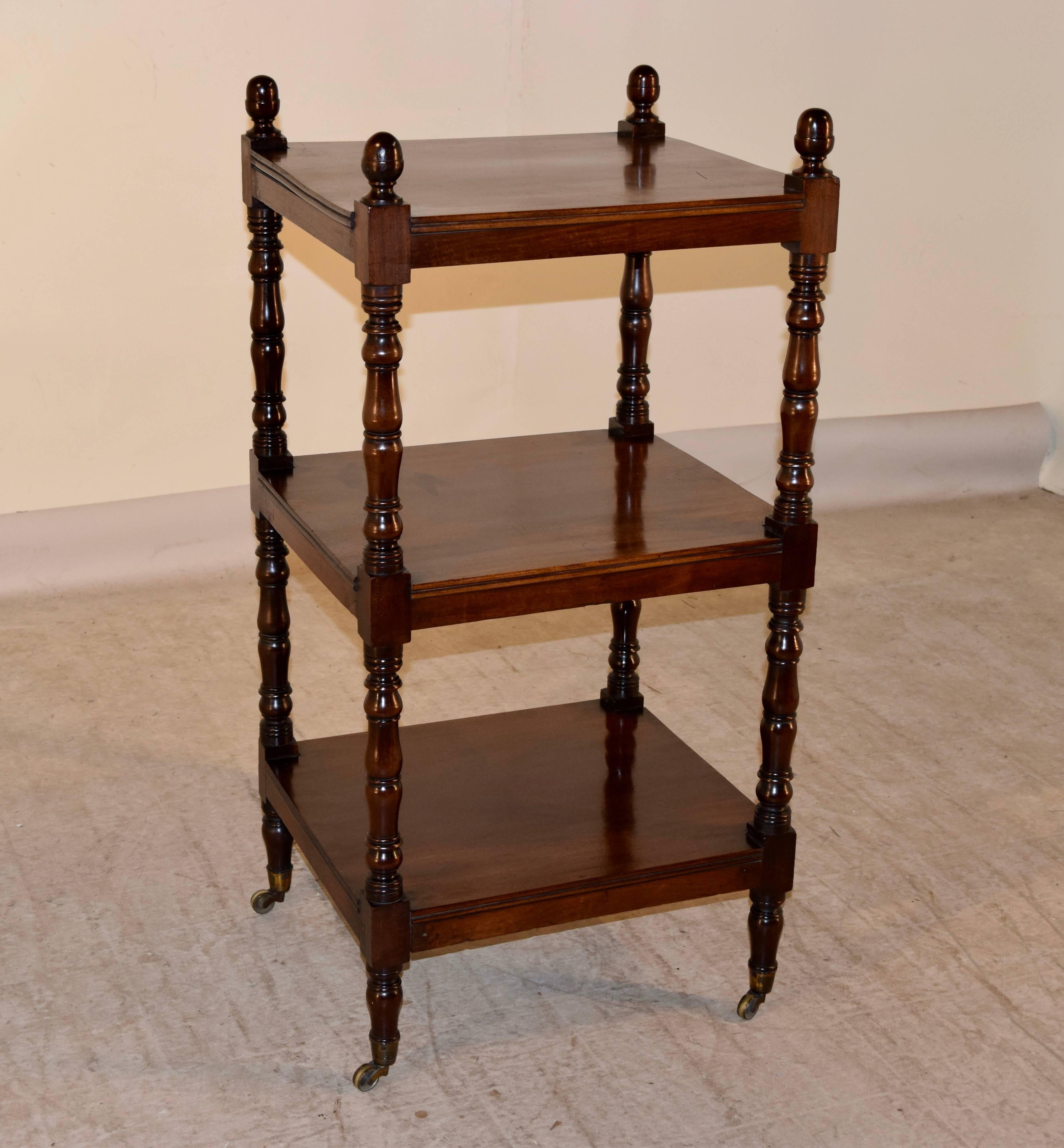 19th Century English Mahogany Dumbwaiter In Good Condition In High Point, NC