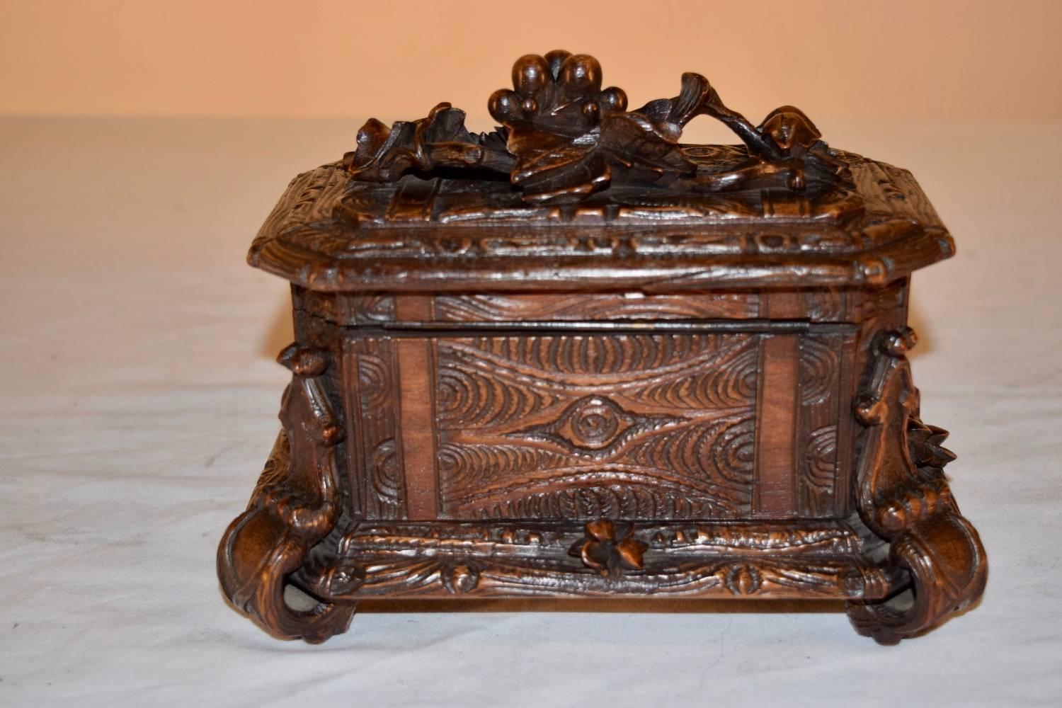 19th Century Black Forest Carved Box In Excellent Condition In High Point, NC