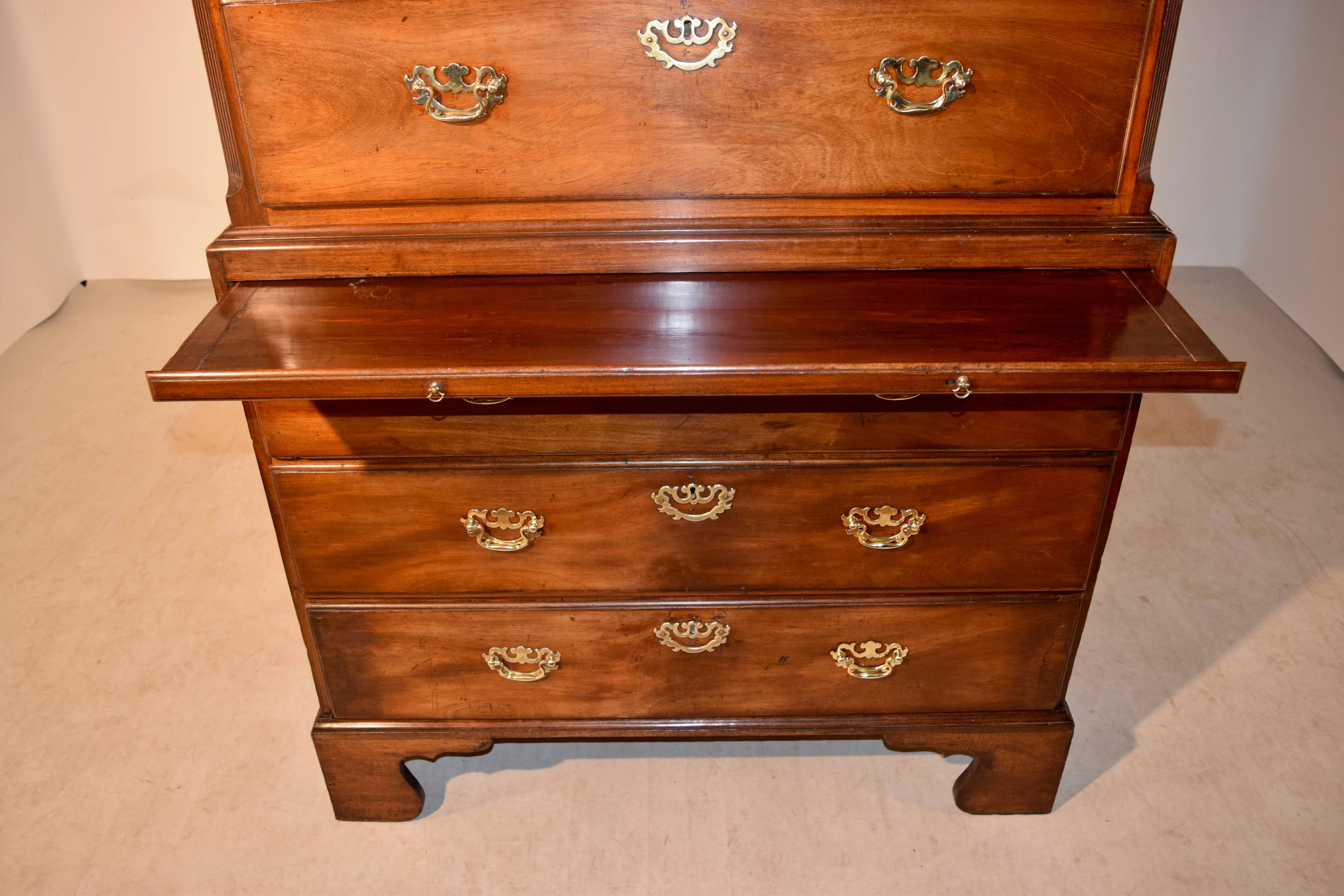 18th Century English Chest on Chest In Good Condition In High Point, NC