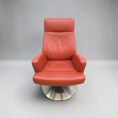 de Sede DS-256 Drehsessel aus lachsfarbenem Leder, entworfen vom de Sede Design Team