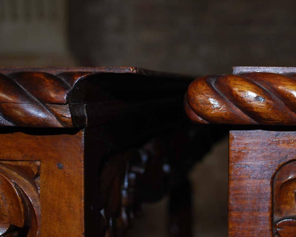 20th Century Neo Renaissance Italian Hand-Carved Table and Matching Sidetables 4