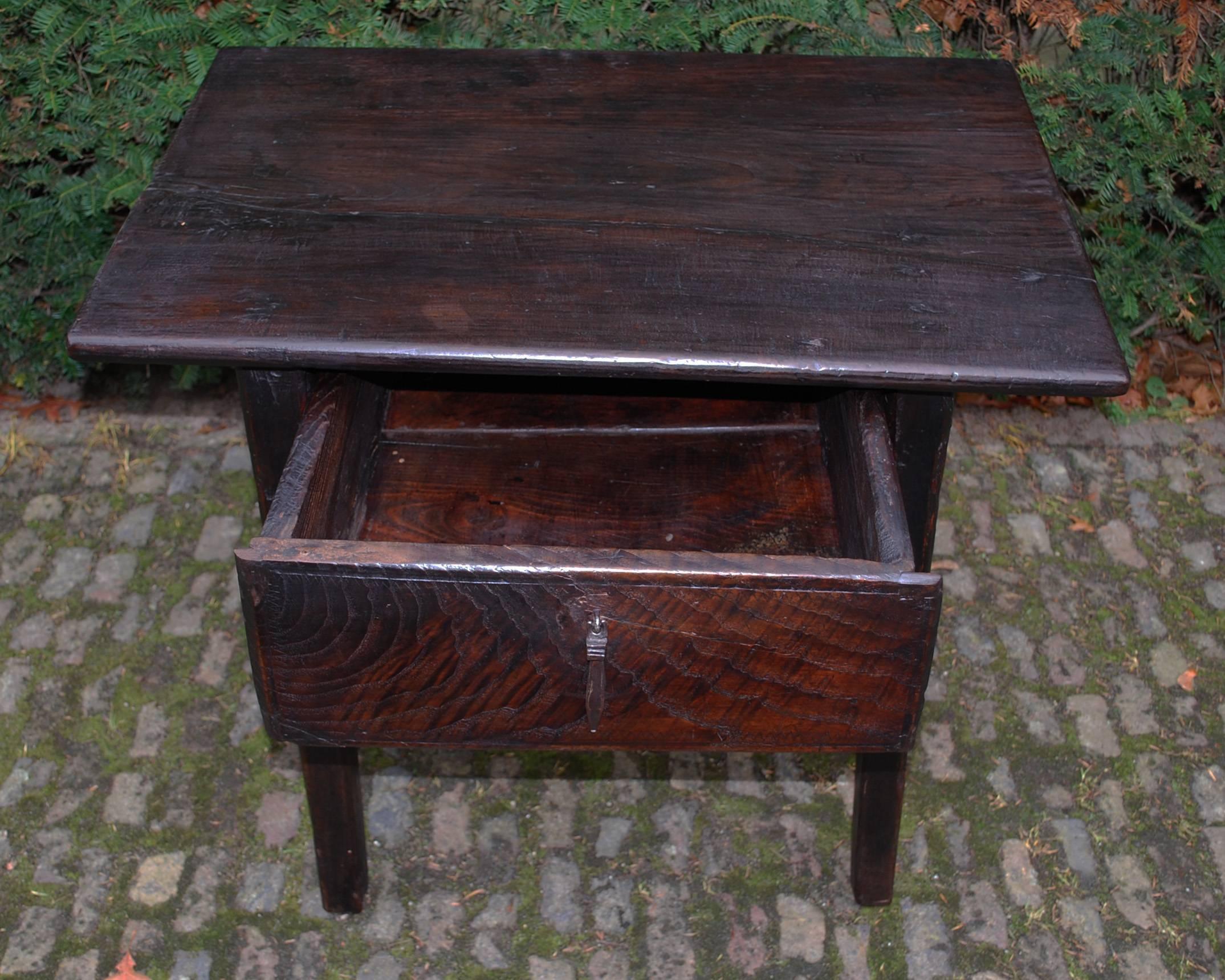 Early 19th Century Primitive Chestnut Wood Low Table 1