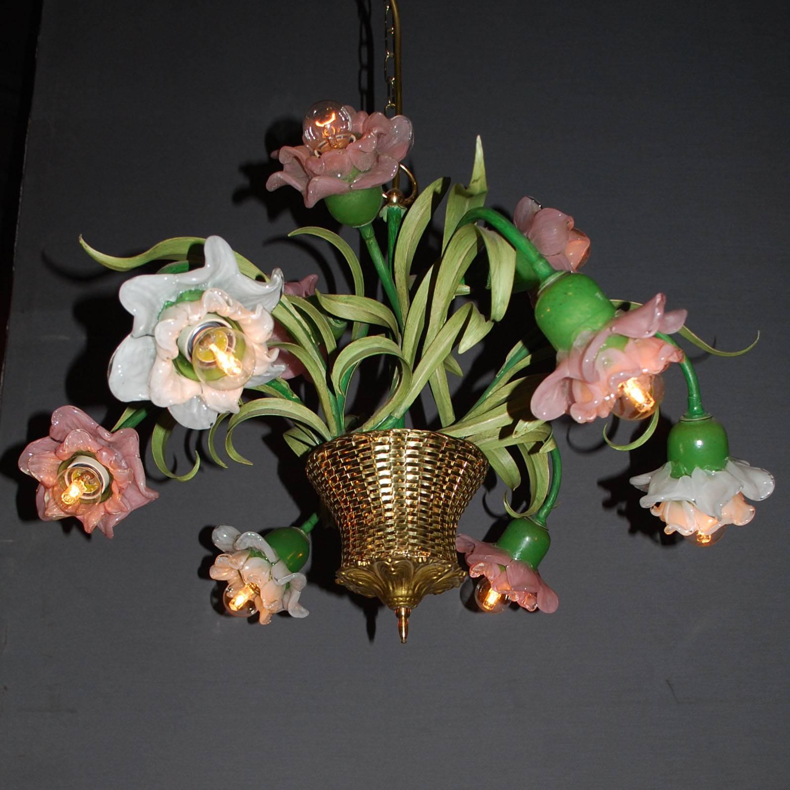 20th Century Floral Chandelier In Good Condition For Sale In Casteren, NL