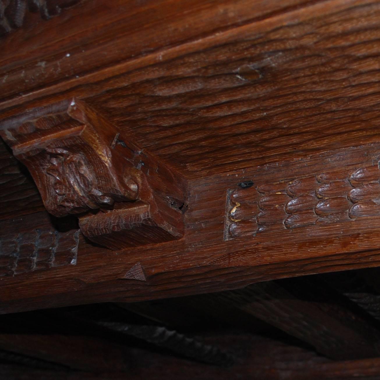 20th Century Hand-Carved Oakwood Fireplace Mantel In Good Condition For Sale In Casteren, NL