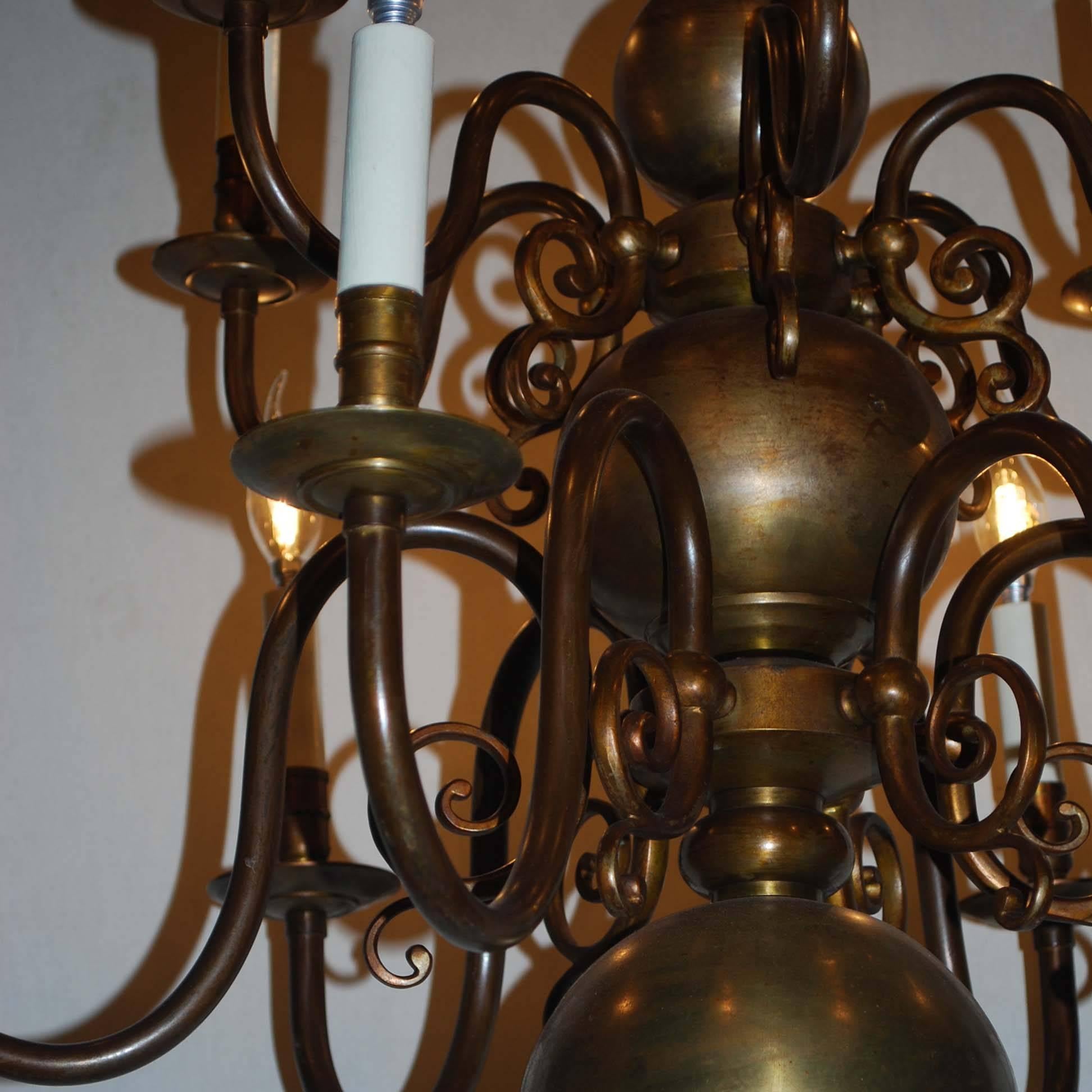 Pair of 20th Century Brass Chandeliers In Excellent Condition In Casteren, NL