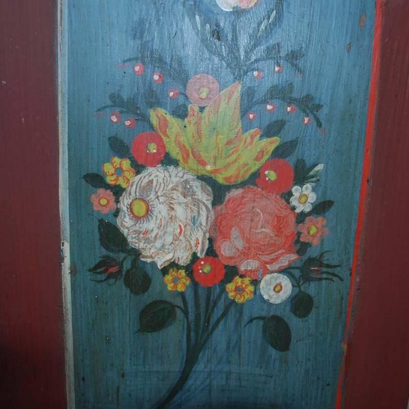 19th Century Hand-Painted Pinewood Cabinet In Good Condition In Casteren, NL
